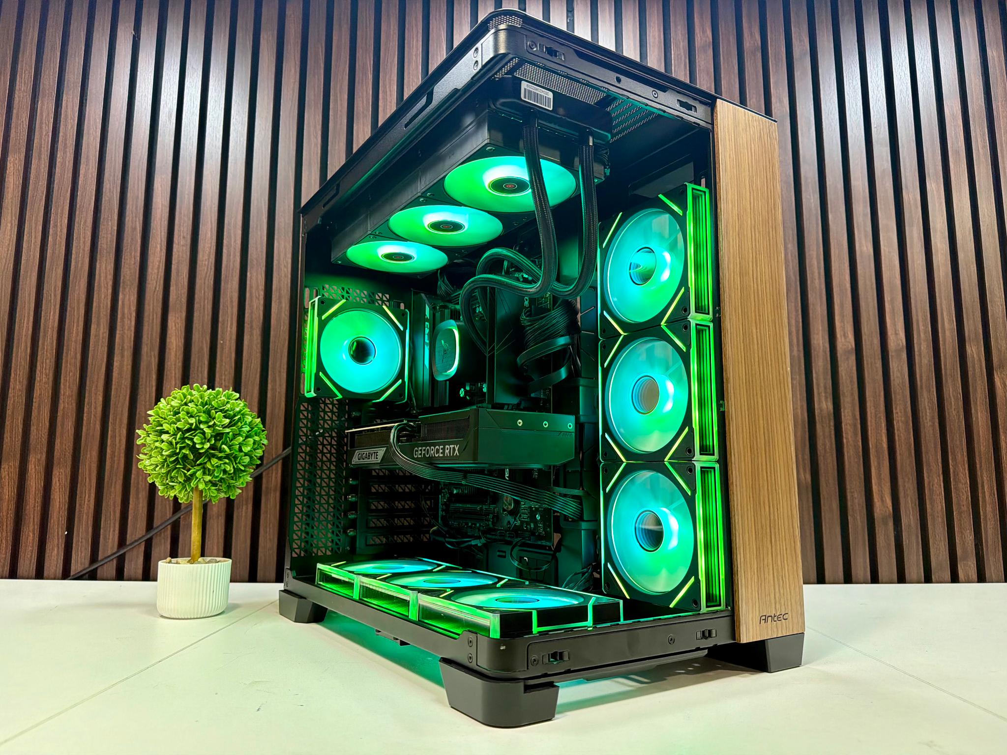 RTX 5070 TI | Ryzen 9800X3D | 32GB DDR5 CL 30 | 2TB M.2 | 1200 Watt Gold PSU | AIO