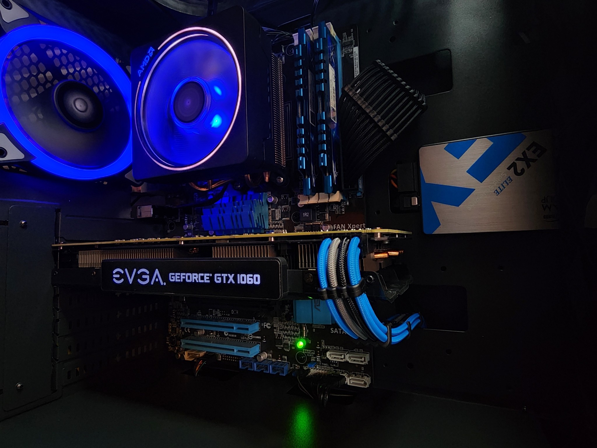 🖤💙🖤 EVGA GTX 1060 // AMD FX 8320 // GSkill 8GB 1600MHz