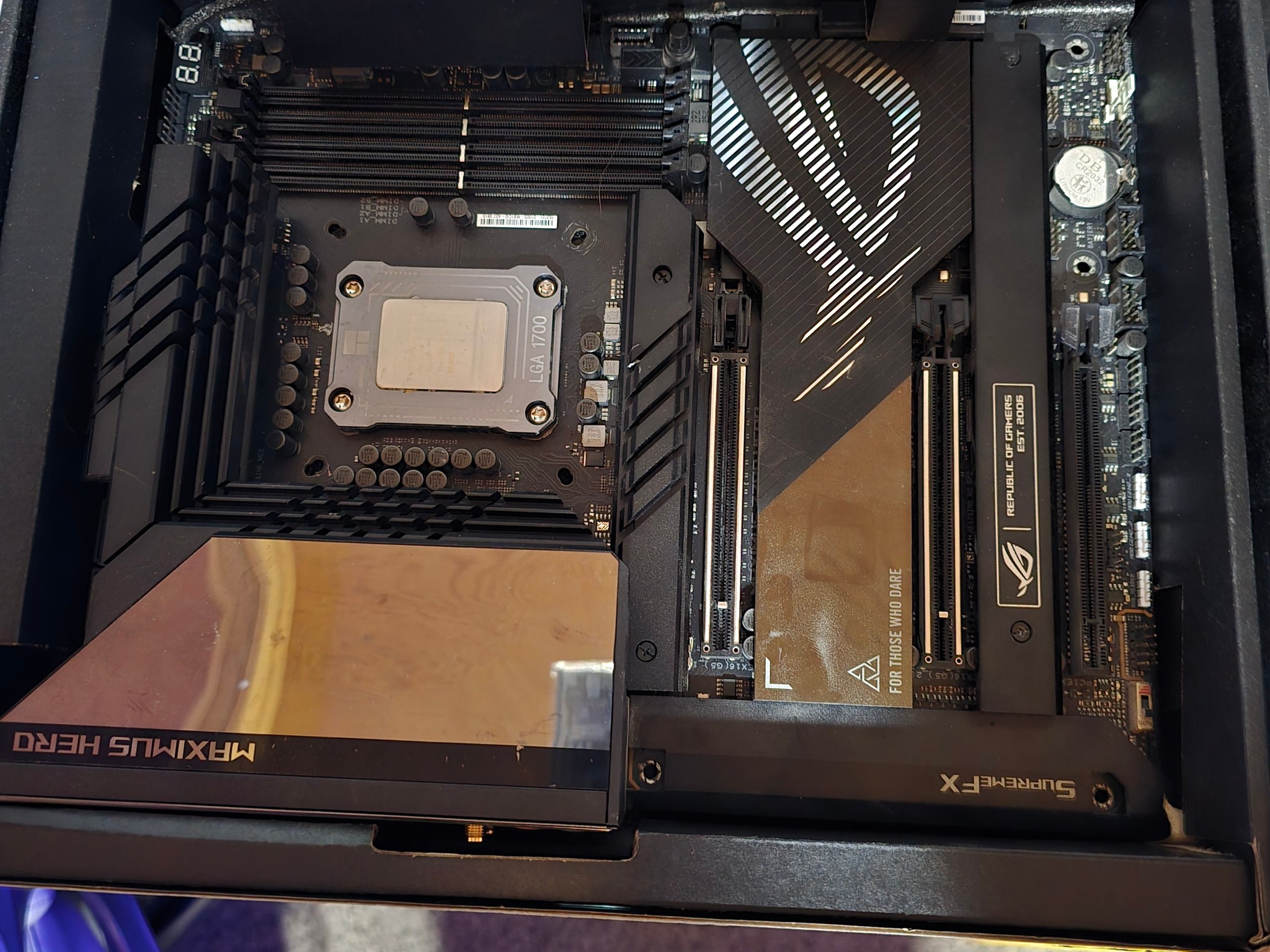 ASUS ROG MAXIMUS Z790 HERO