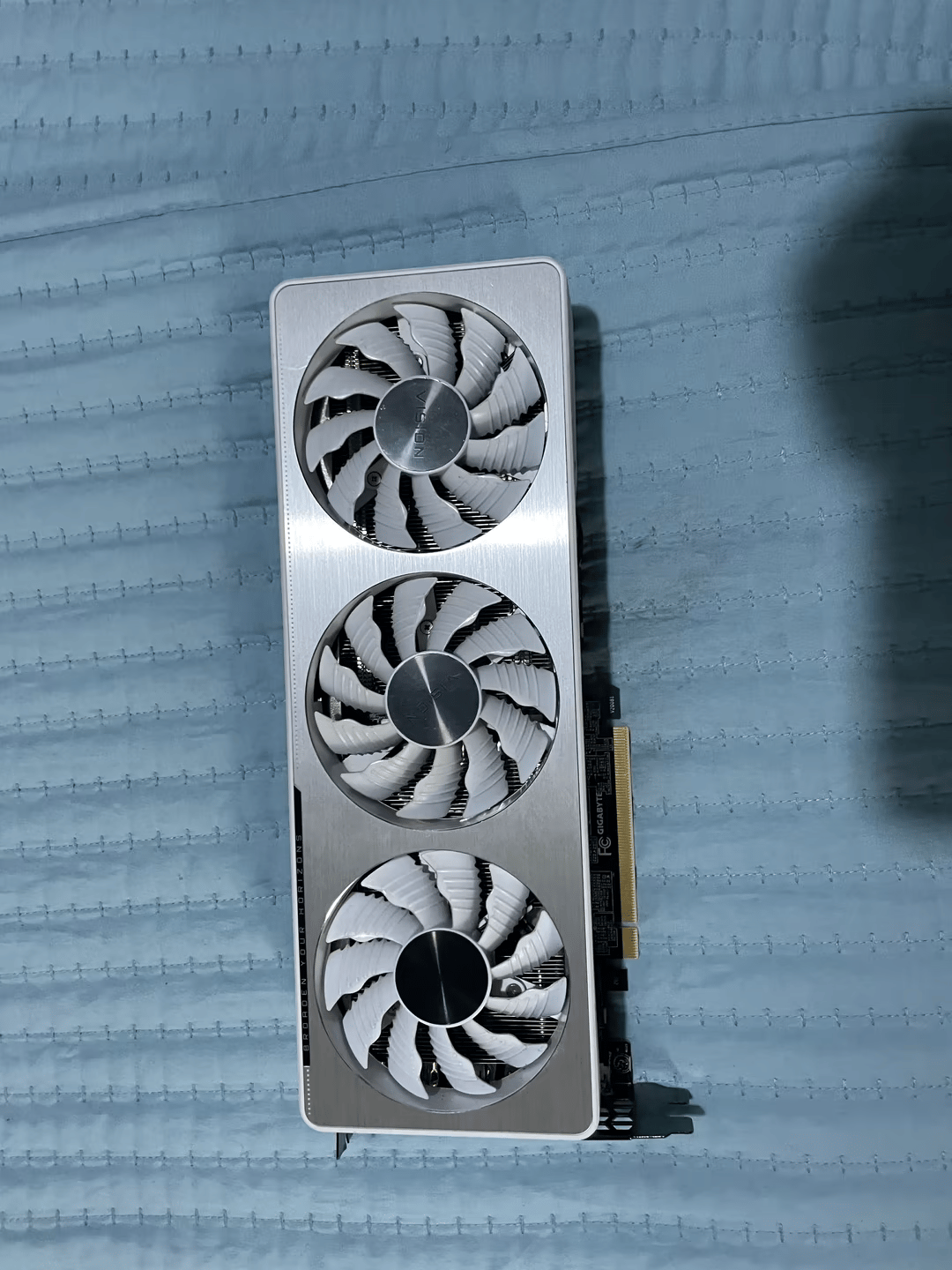Gigabyte RTX 3070 Vision (White)
