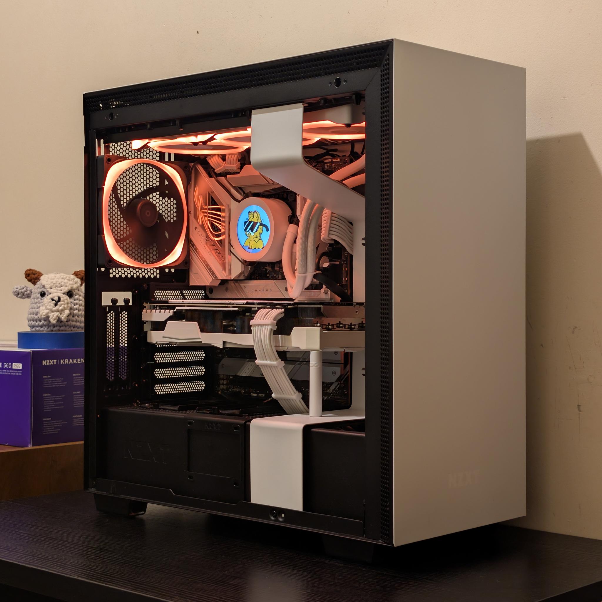 🐼🔳 1440p Gaming Beast | RTX 3080Ti | i7 13700KF | 1TB SSD | 32GB RAM | WiFi 6 & Bluetooth 🔳🐼