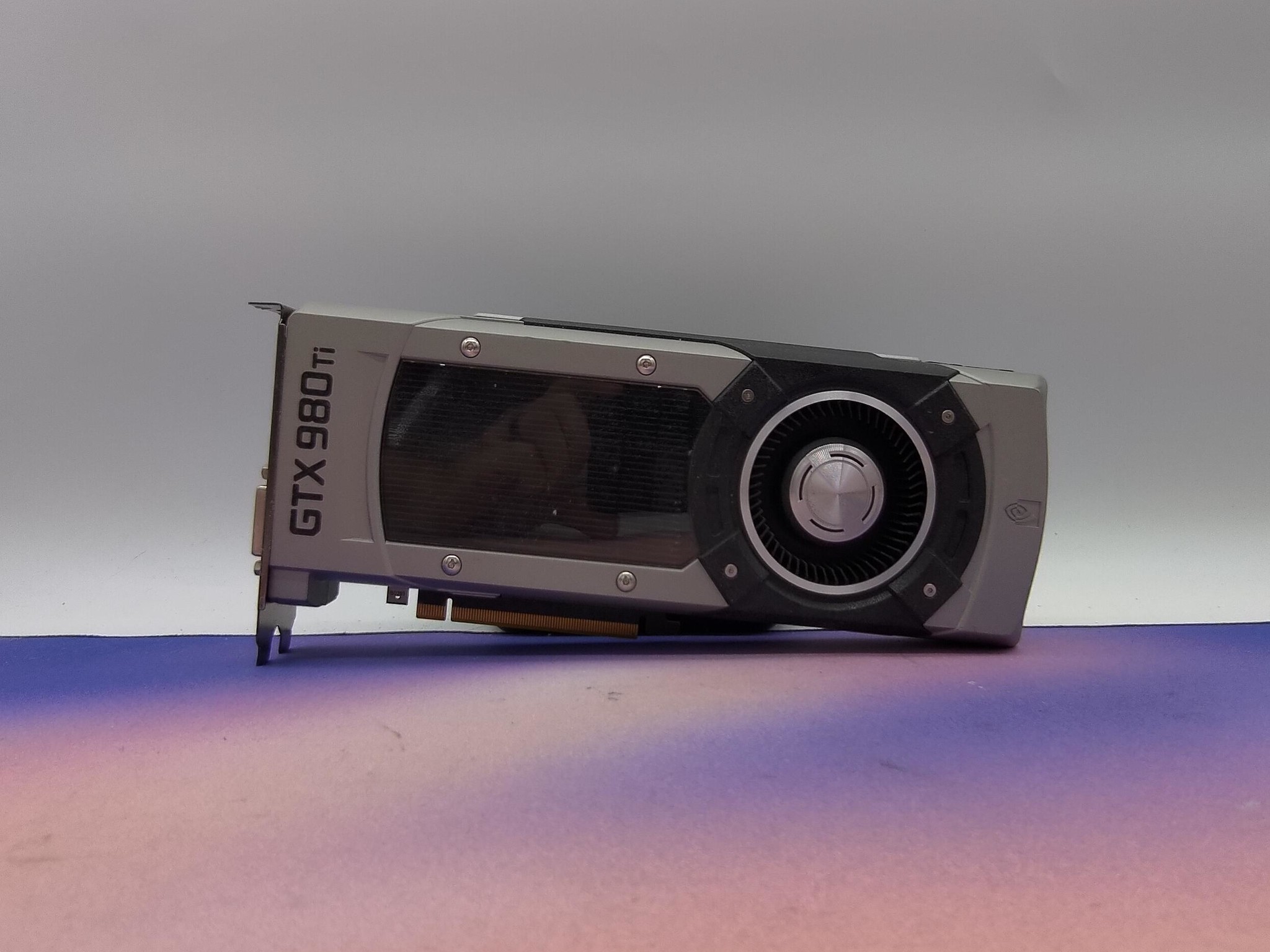 Nvidia GTX 980Ti Founder's Edition