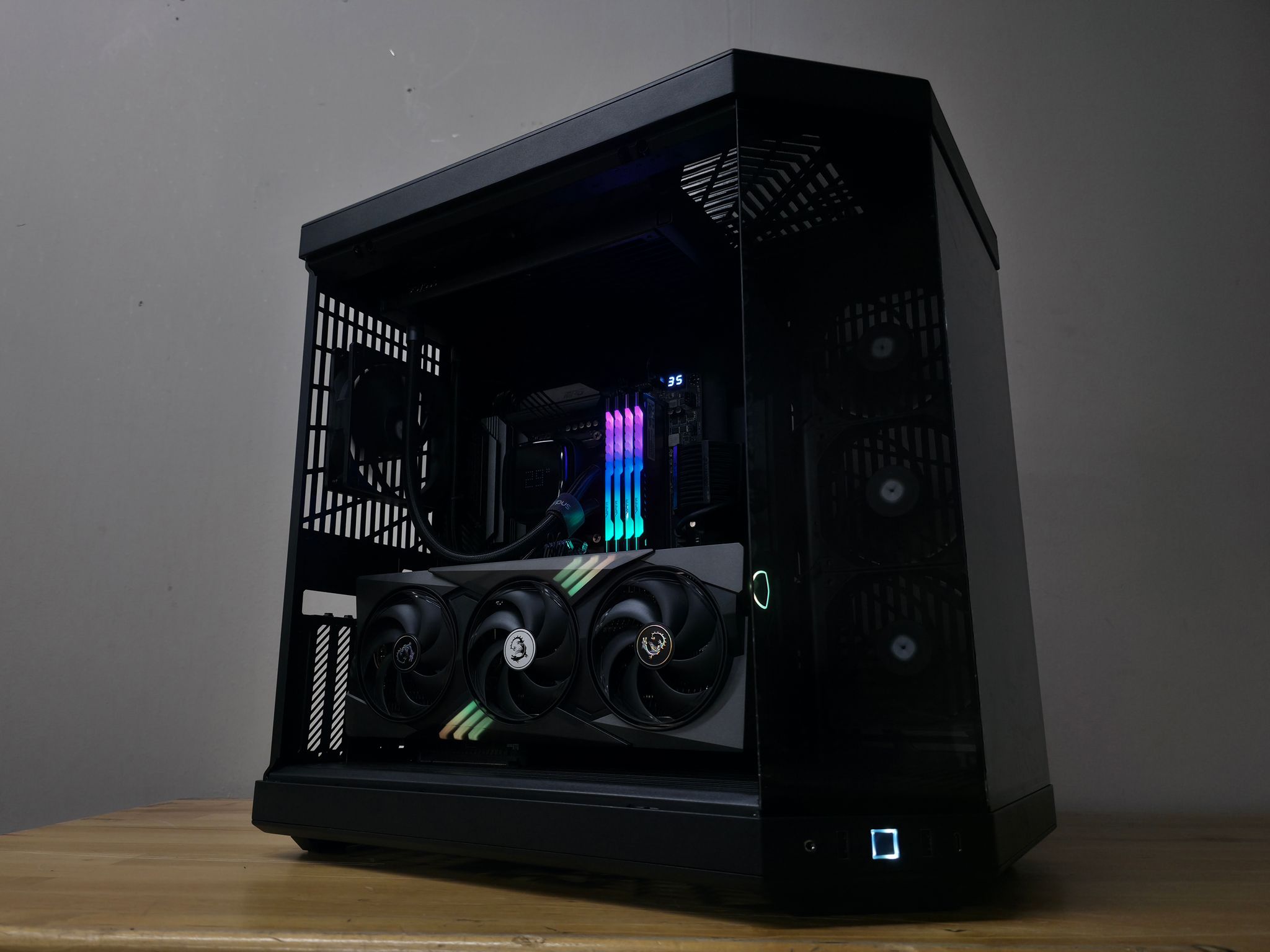 RTX 5070Ti 16GB | Fast Shipping!! Get it before Christmas!! | Ryzen 7 5800X3D | 32GB RAM  2TB SSD