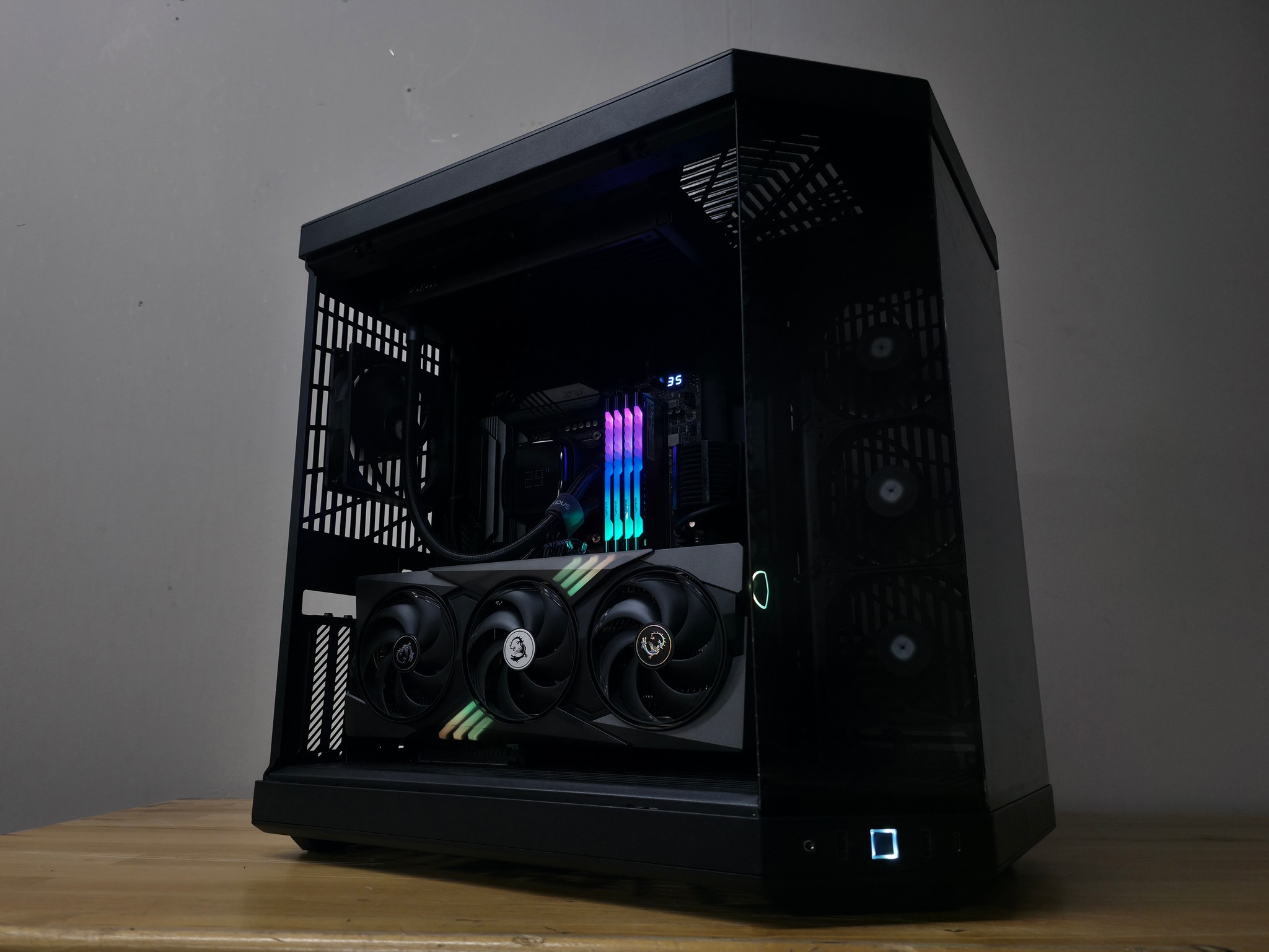 *5070Ti 16GB - Christmas Sale - Fast Shipping* Ghost- Blackout | Ryzen 7 5800X3D | 32GB RAM  2TB SSD