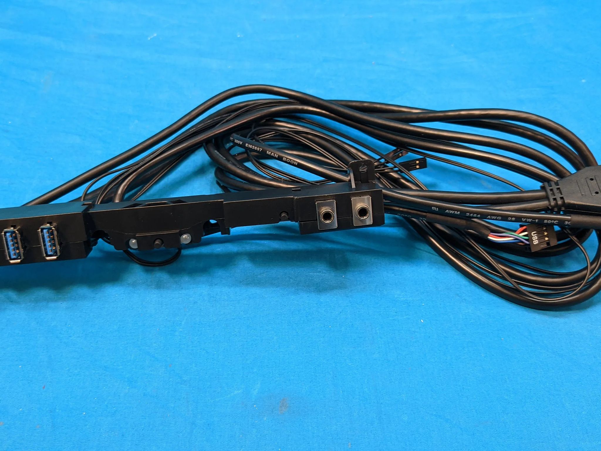 Corsair Obsidian Series 750D I/O Front Panel - CC-8930173 - 4220114754