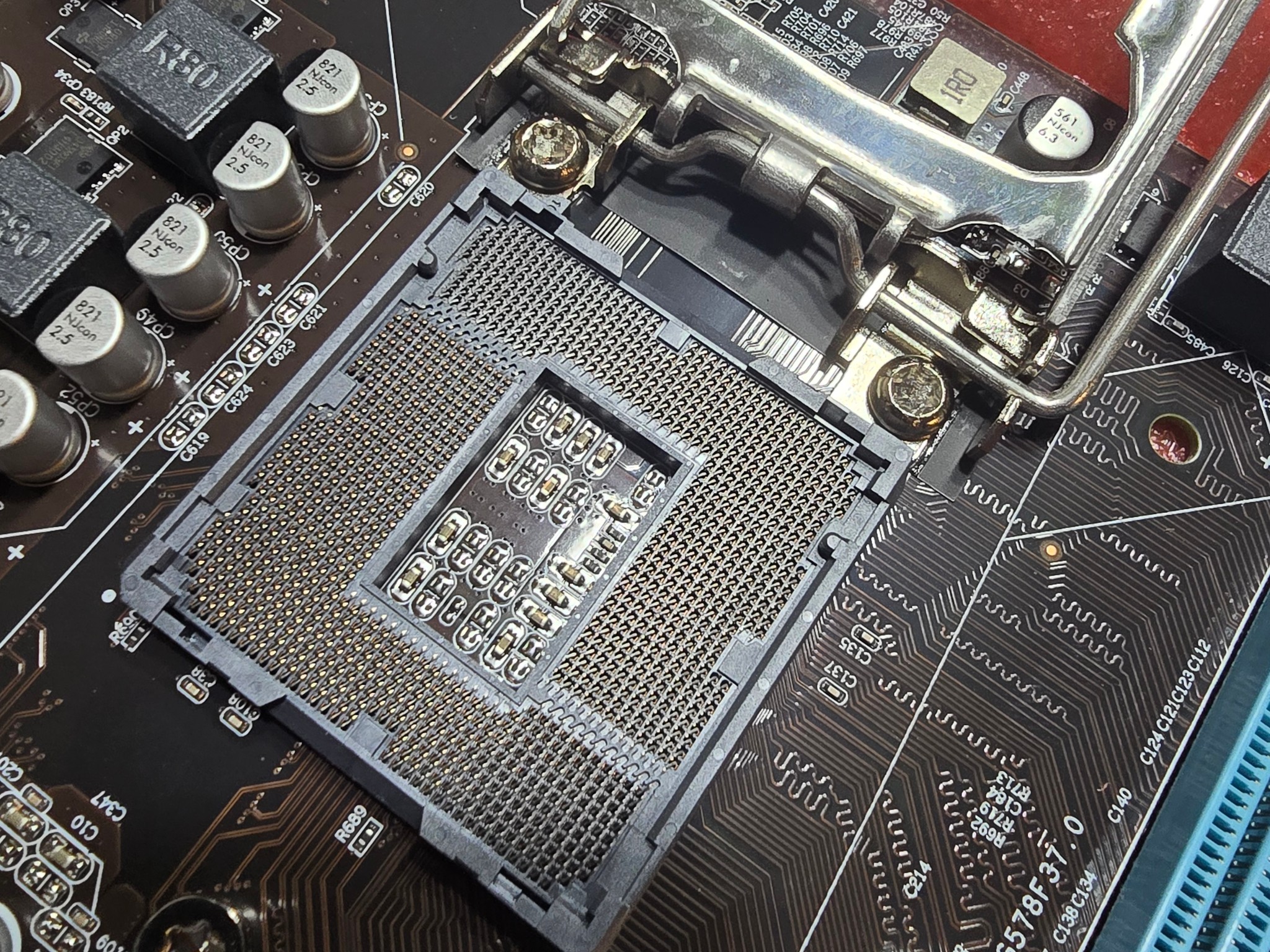 1155 Motherboard DDR3 M.2 NVMe NGFF LGA 1155 CPU Slot Micro ATX Motherboard with 3 Phase Power HD
