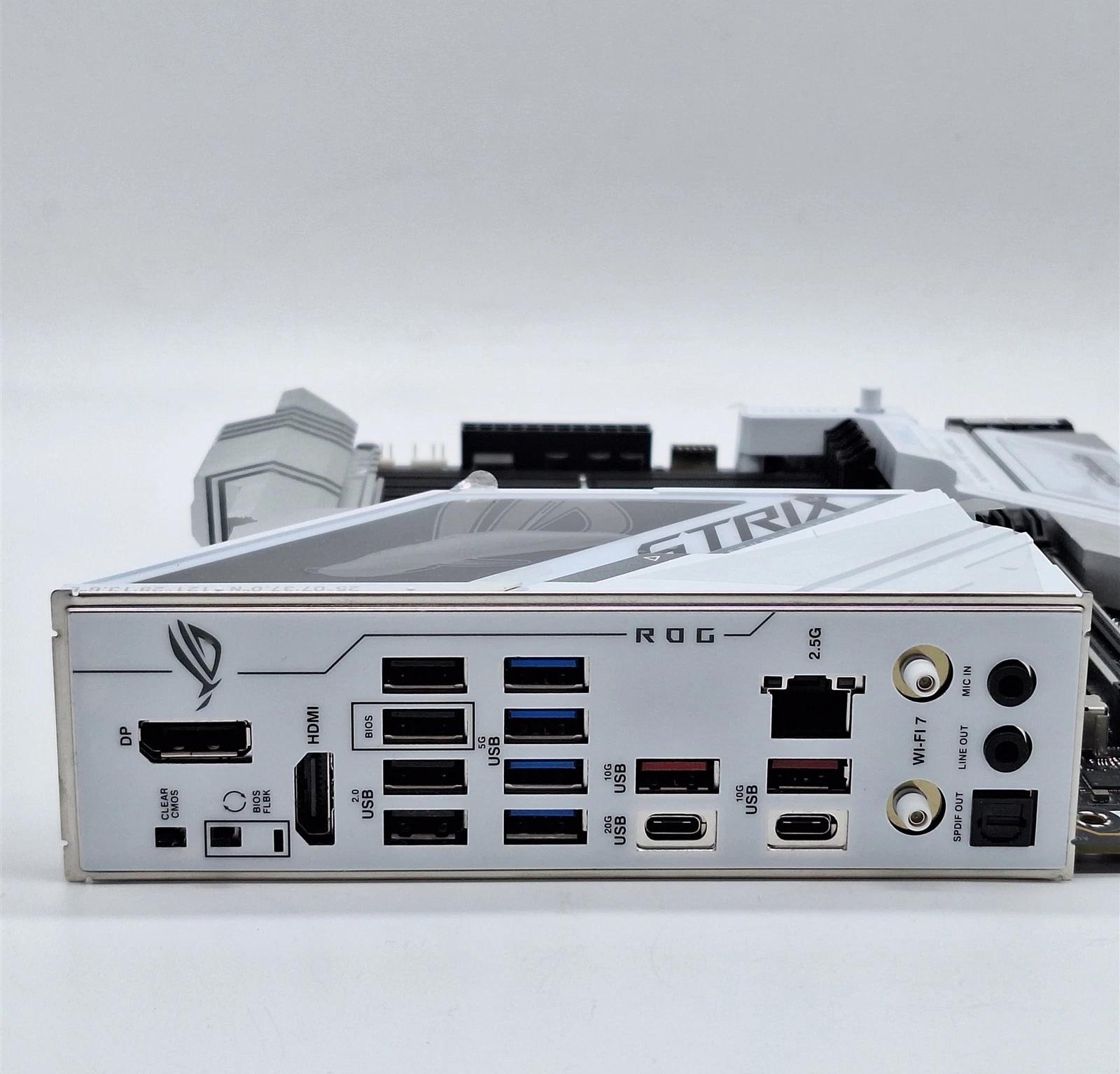 ASUS ROG STRIX Z790-A GAMING WIFI II - Image 3