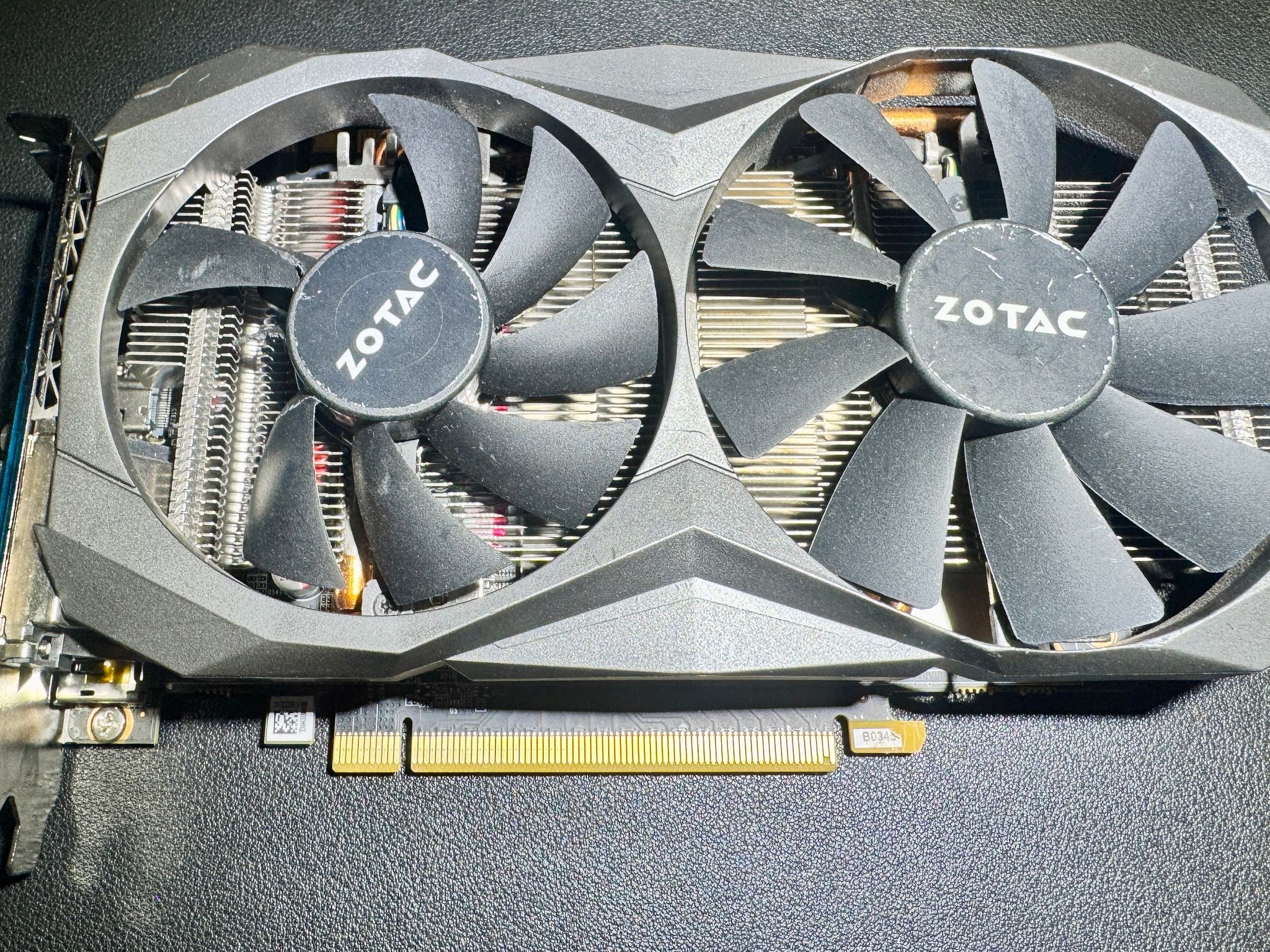 Zotac GeForce GTX 1060 6GB Graphics Card – Tested & Working (Fan Blade Damage, Runs Quiet)