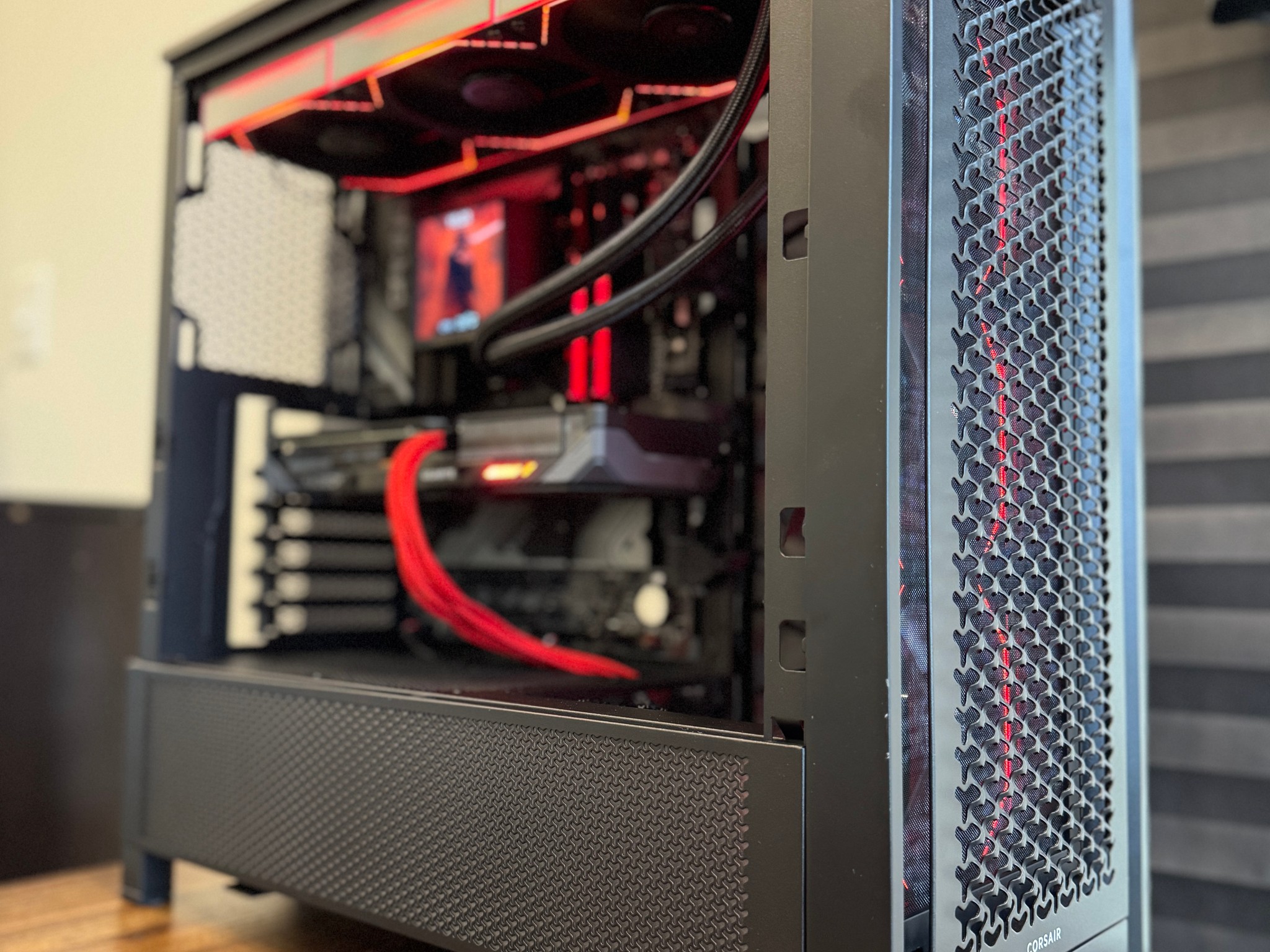 9060t 16gb, 32gb DDR5, 7600x Gaming pc