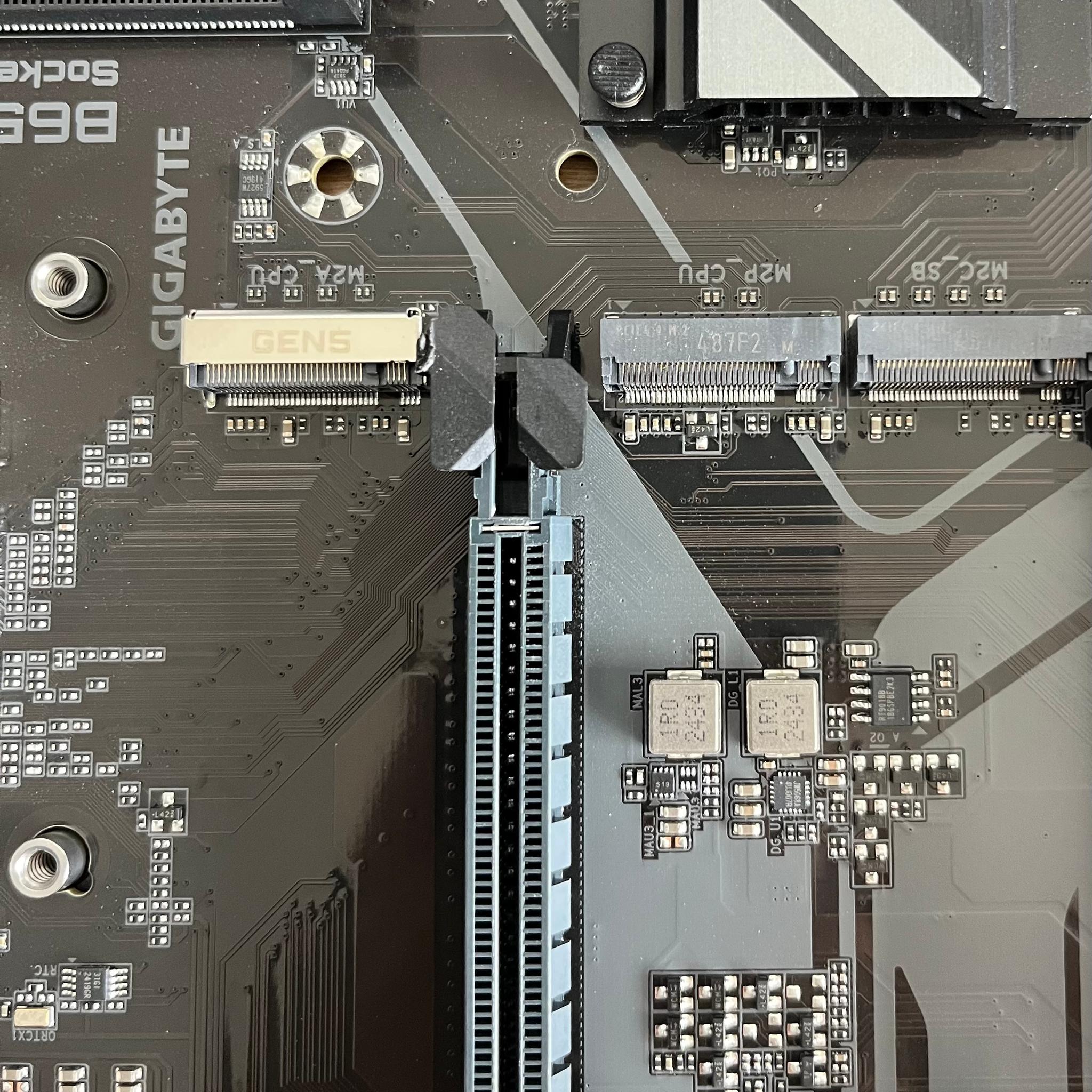 Am5 Gigabyte B650 UD AC *Read Description