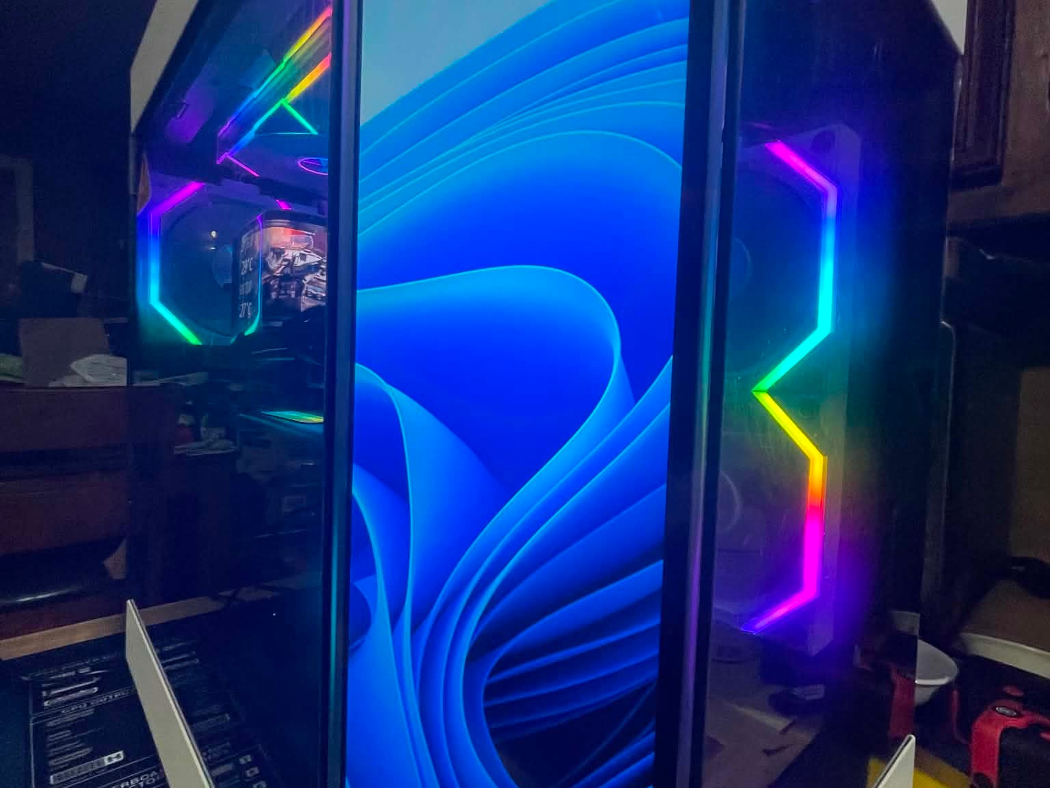 Hyte Y60 Custom Gaming intell PC Build