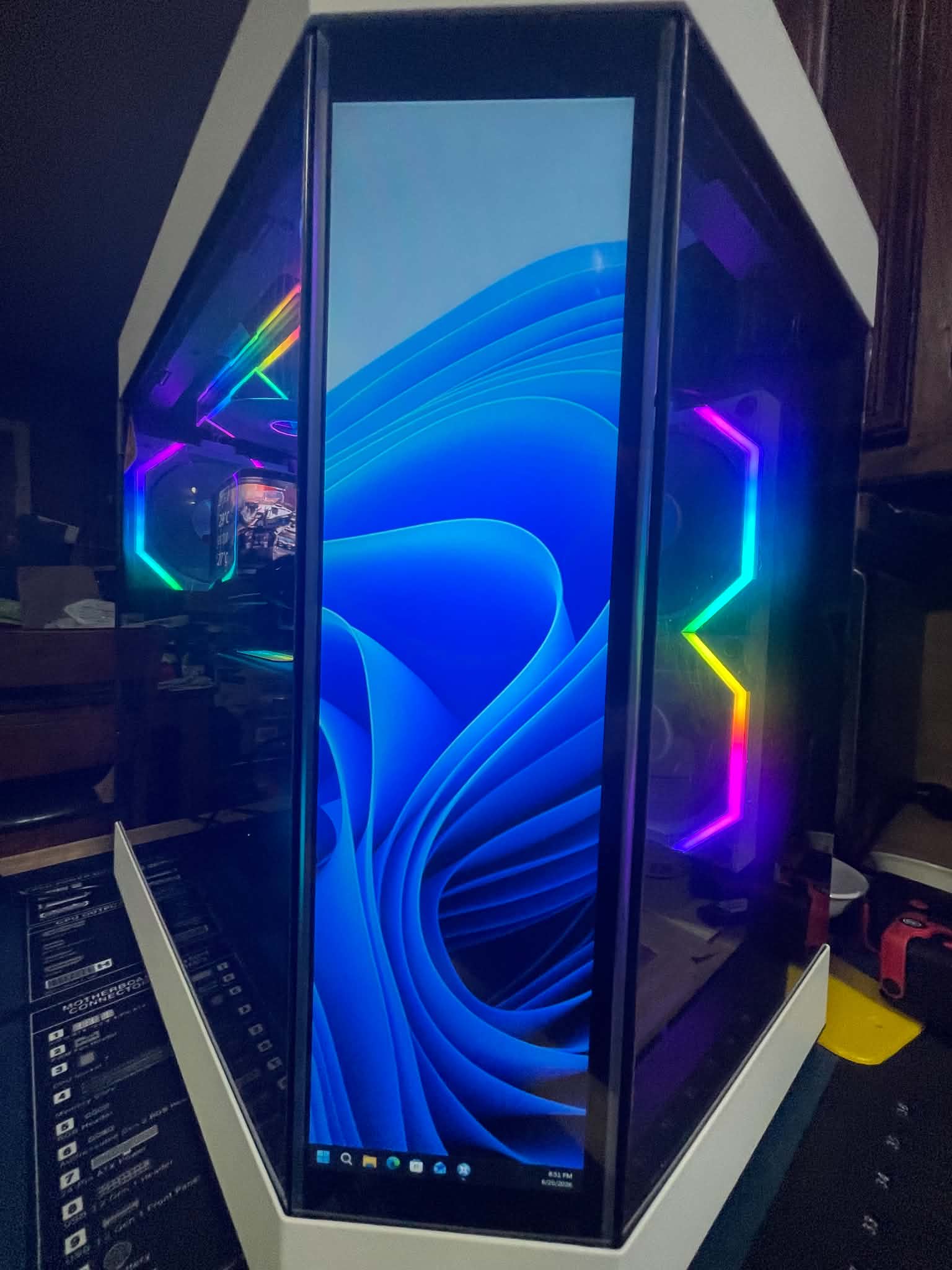 Hyte Y60 Custom Gaming intell PC Build