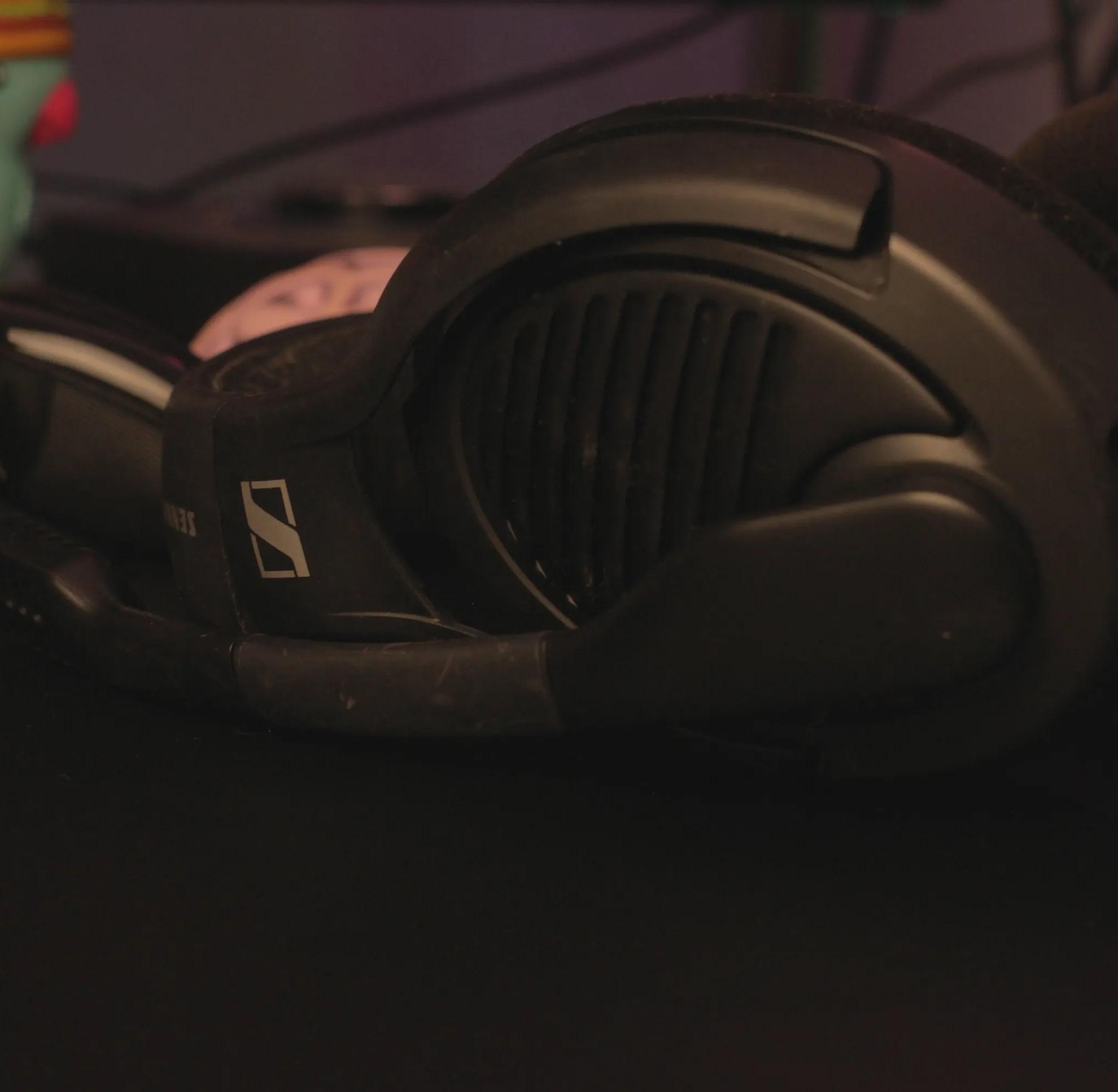 Sennheiser pc37x headphones