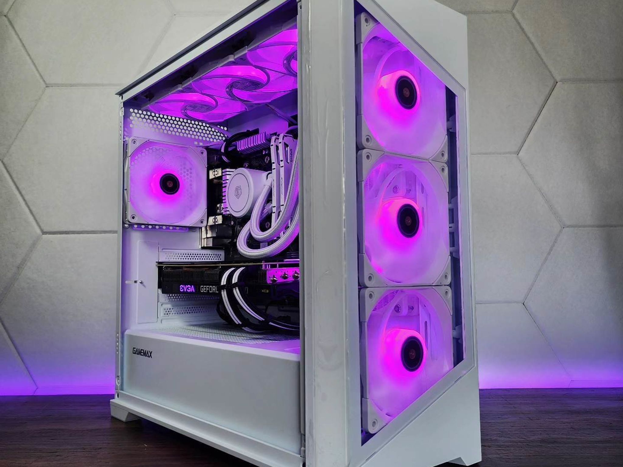 💜🤍💜 RTX 3080 // Ryzen 5 5600X // 32GB 3600MHz // 2TB NVMe