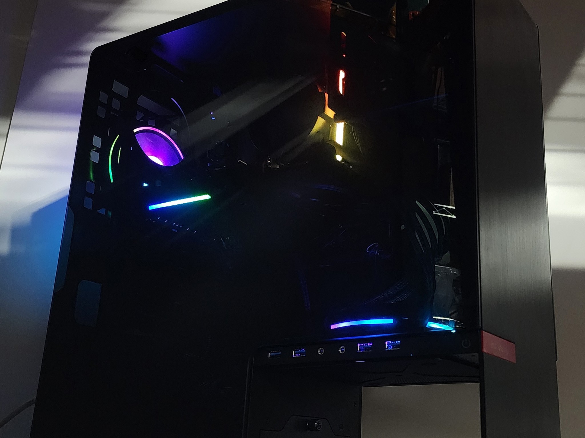 Gaming PC Ryzen 5 8500G 16GB RAM 1TB SSD RX 9060 8GB Windows 11 Computer