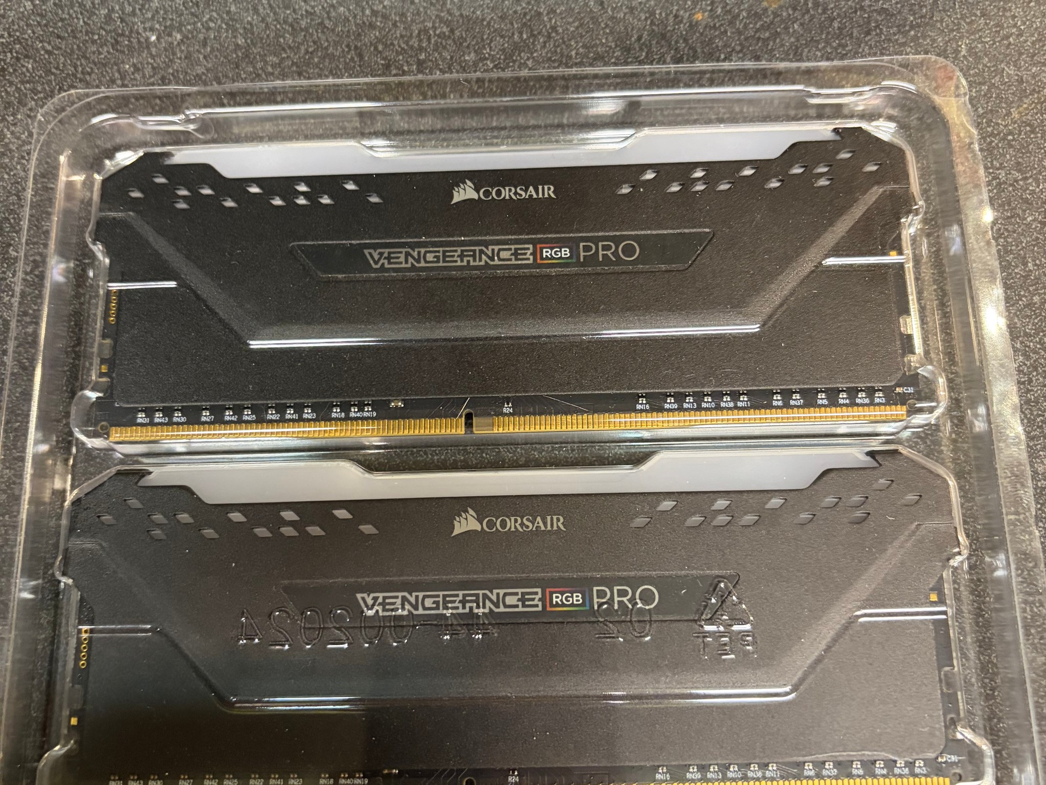 CORSAIR VENGEANCE RGB PRO DDR4 2x16GB 32GB 3200 MHz