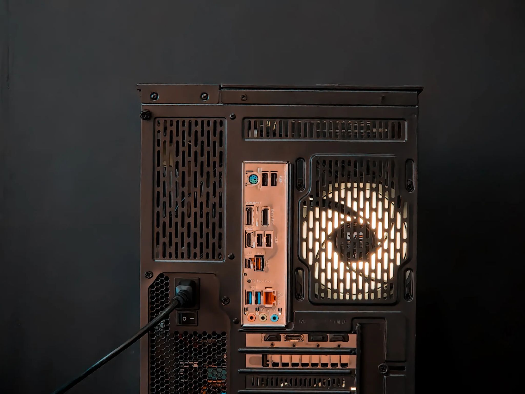 🔥 Ryzen 9 7950X3D + RTX 5070 Beast Build | 64GB DDR5 | 1.25TB SSD | Free Shipping | Trusted Seller 🔥