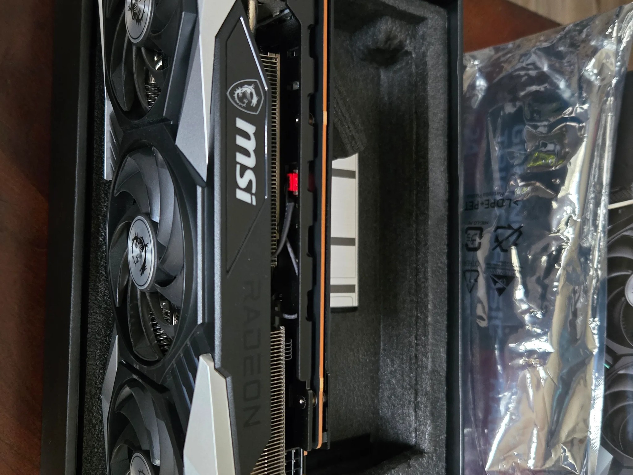 RX7900 XTX GAMING TRIO CLASSIC 24G **FAST SHIPPING**
