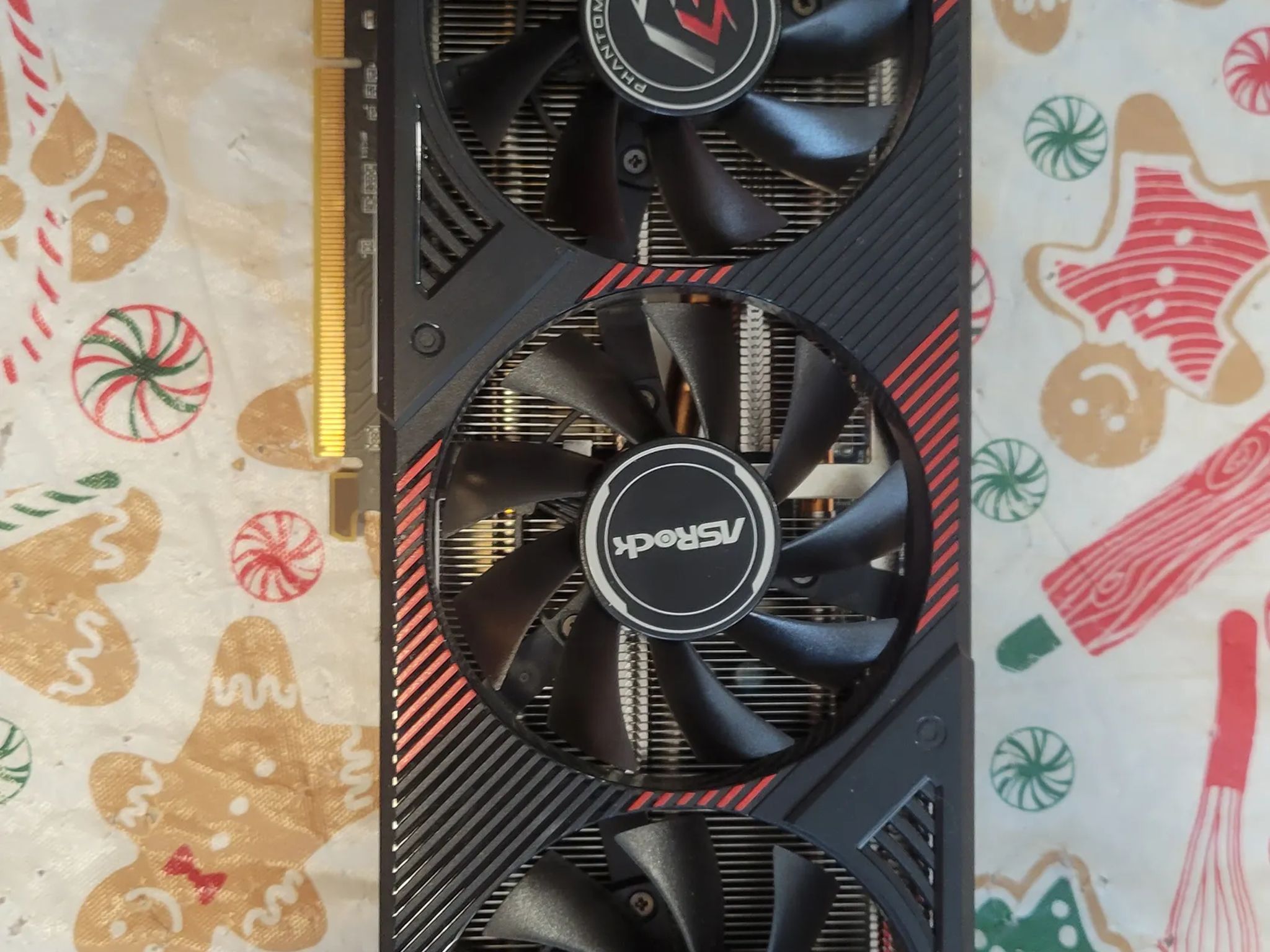ASRock Radeon RX5600XT Phantom Gaming PGD3