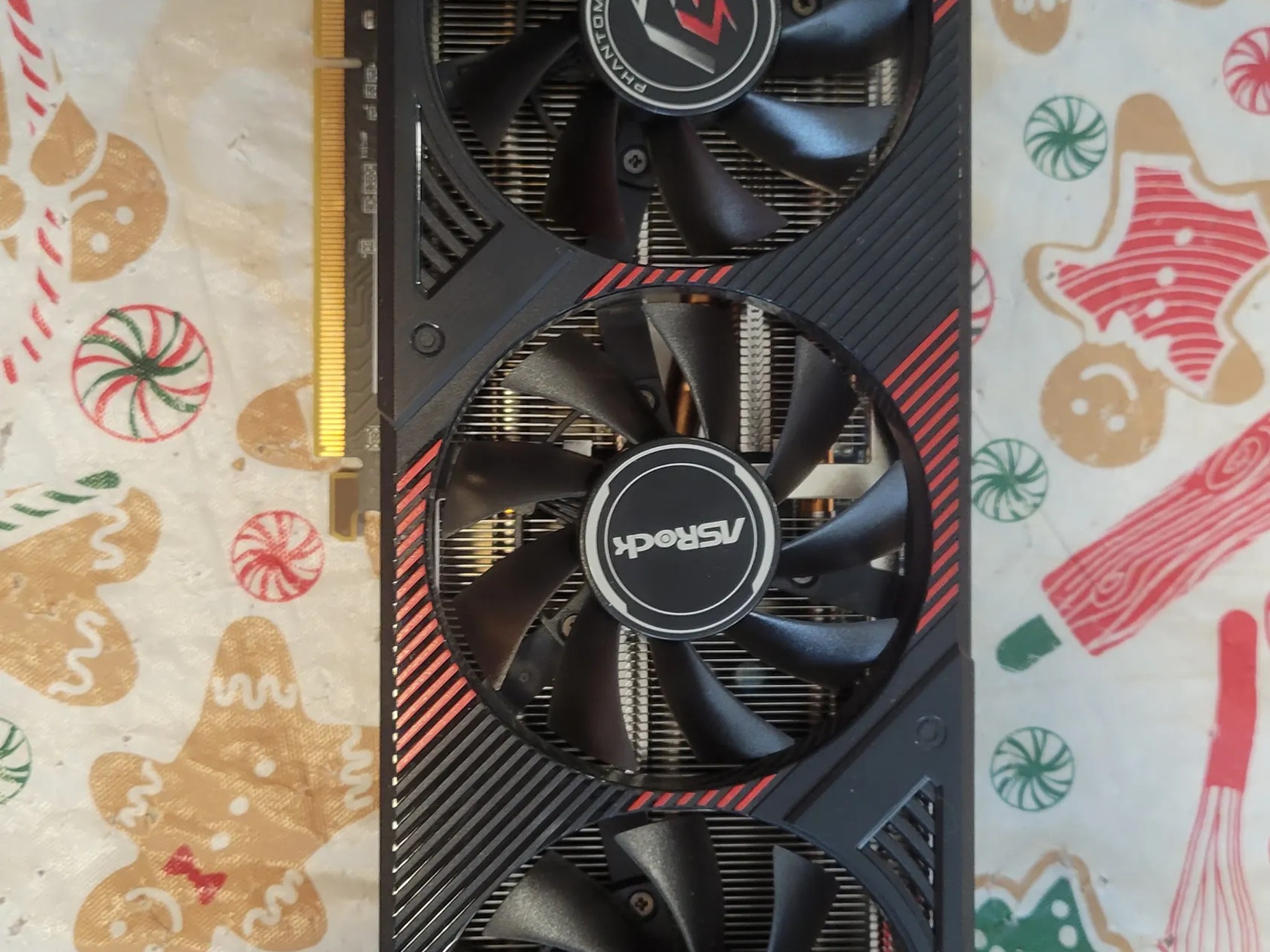 ASRock Radeon RX5600XT Phantom Gaming PGD3