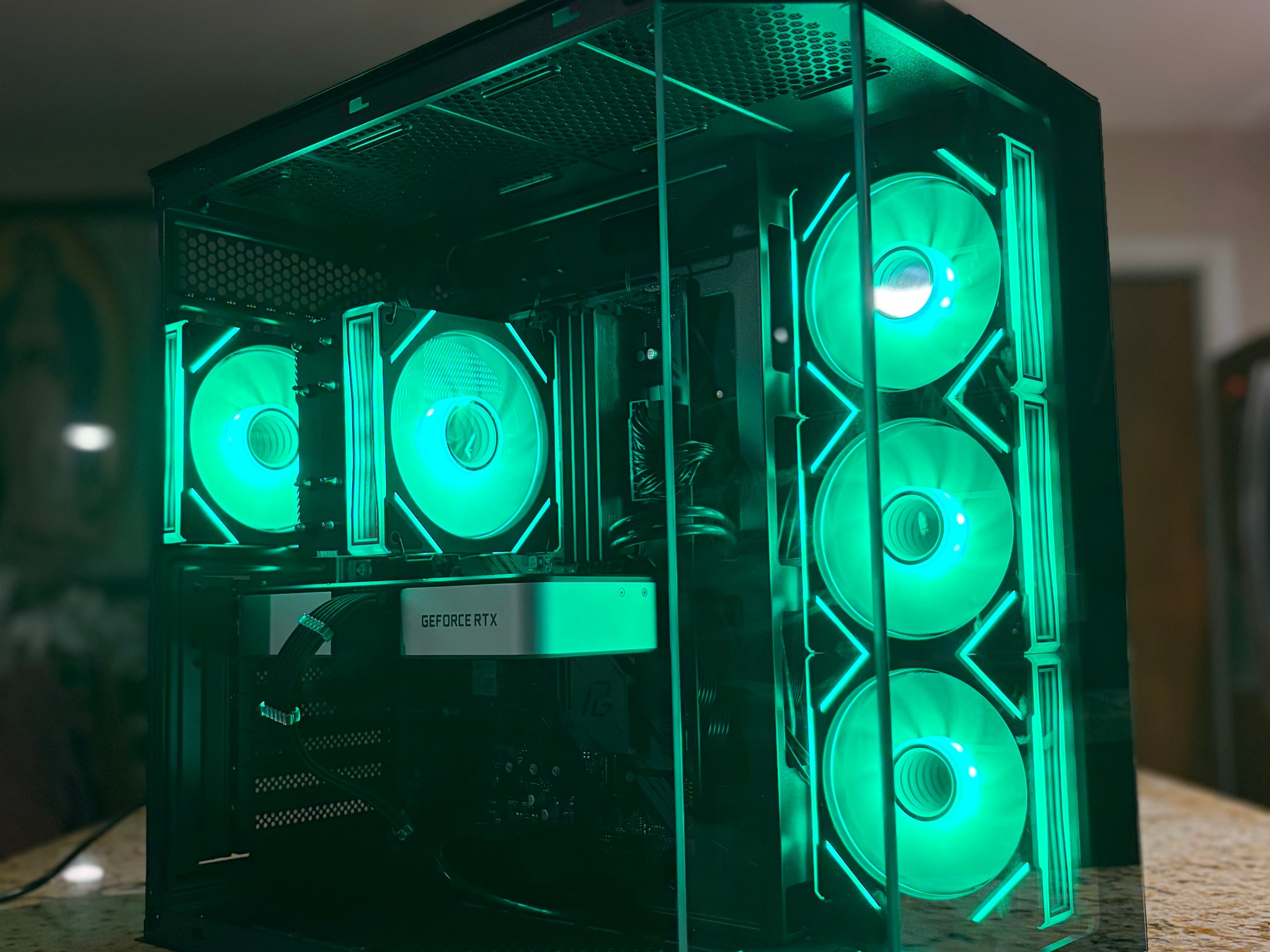 Black Gaming PC | RTX 3060Ti | RYZEN 5 3600X | 16GB RAM | 1TB SSD | ON BOARD WiFi + BT