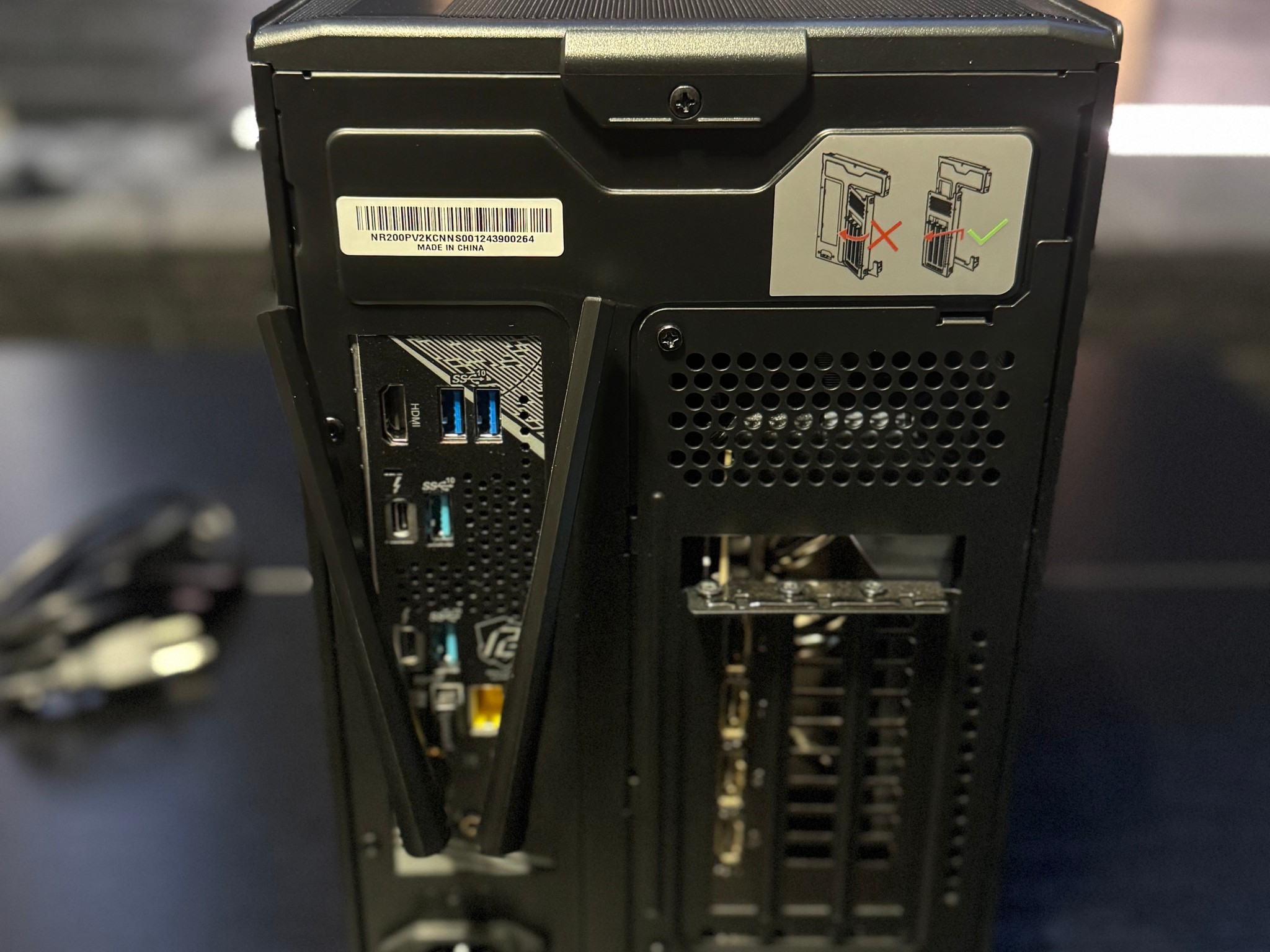 RTX 5090 - Ultra 7 265K - 48gb DDR5 7200mhz - 2TB GEN 5 [CUSTOM ITX PC]