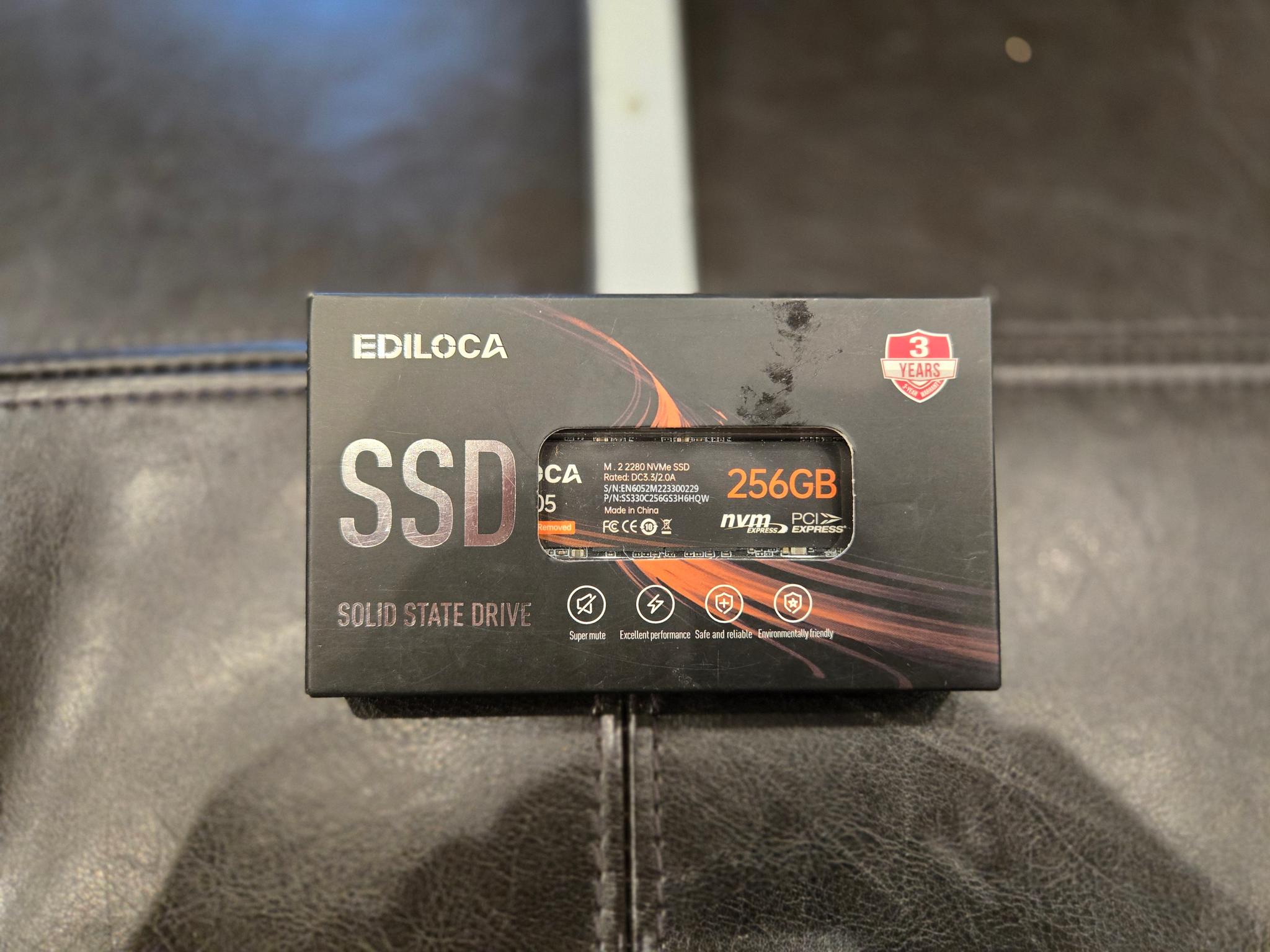 256GB NVMe Gen3 SSD