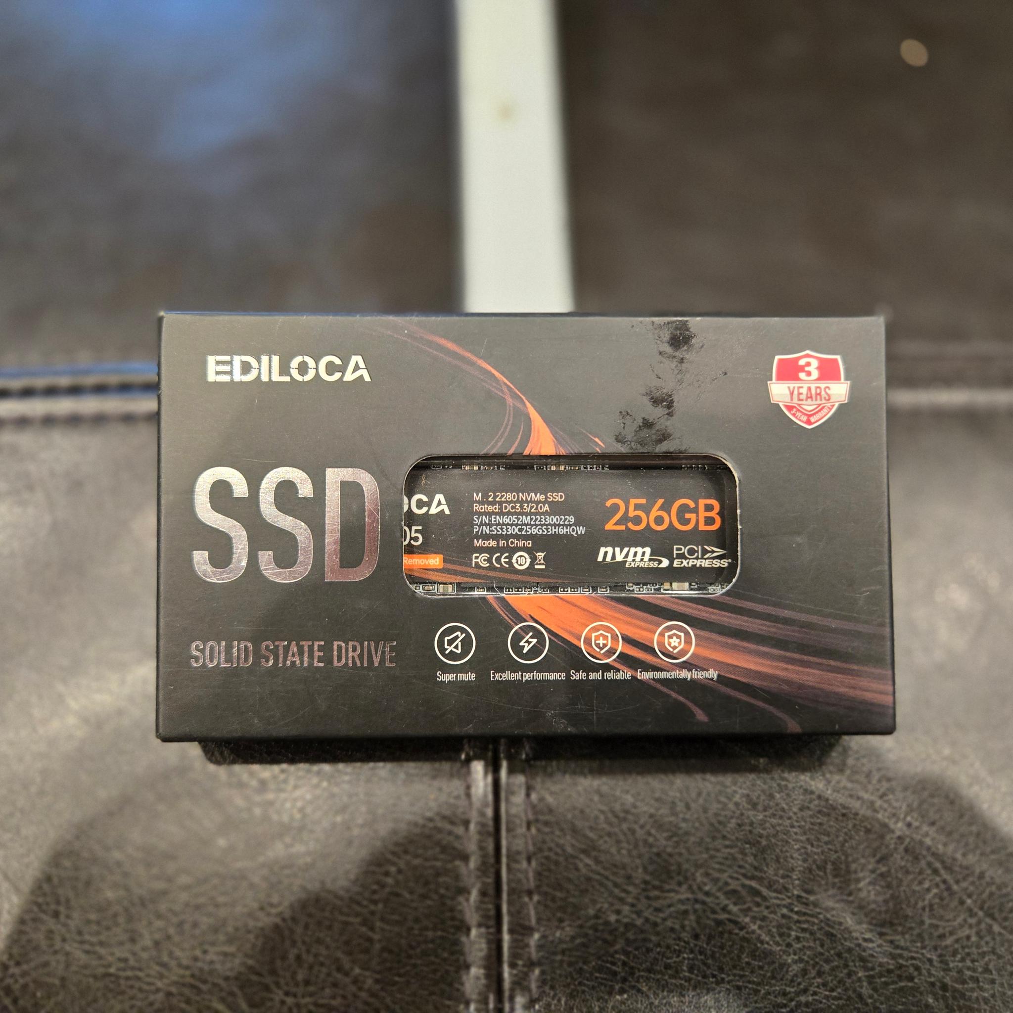256GB NVMe Gen3 SSD