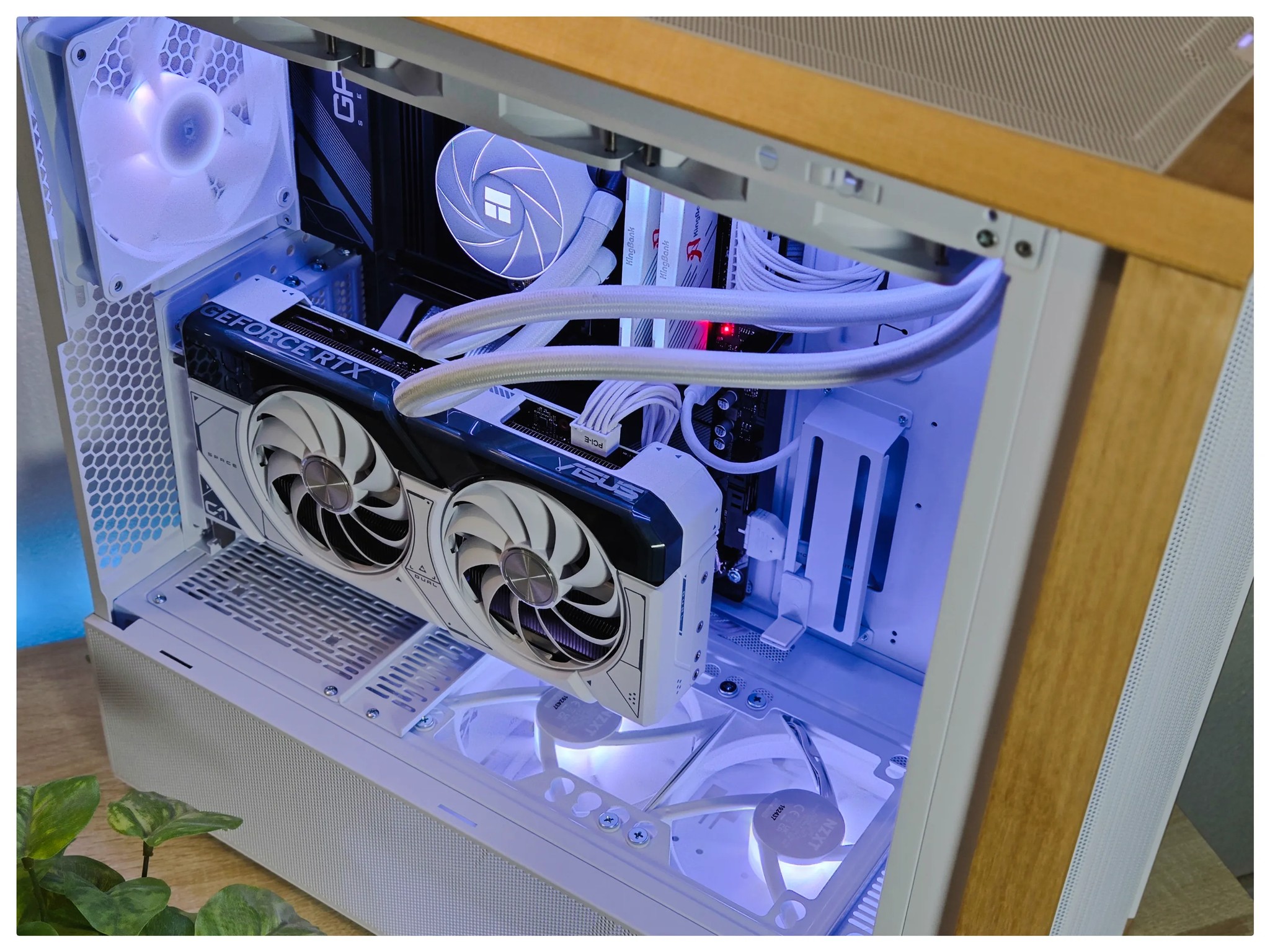 RTX 4070 | Ryzen 7 7700 | Wi-Fi | White Gaming PC
