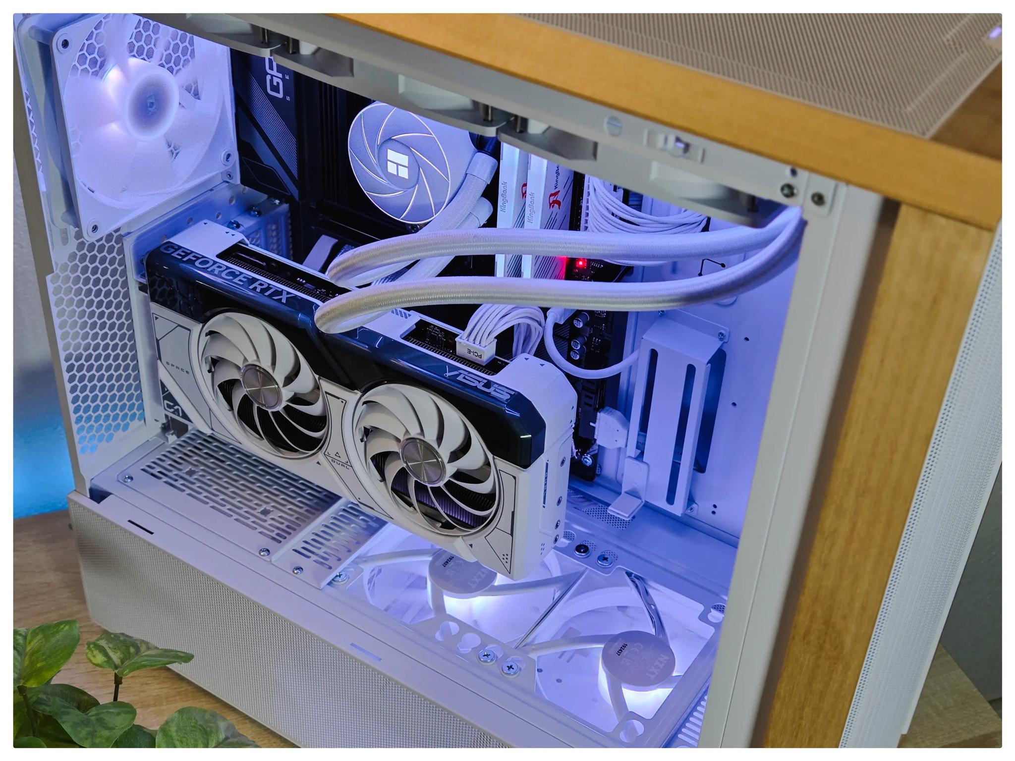 RTX 4070 | Ryzen 7 7700 | Wi-Fi | White Gaming PC