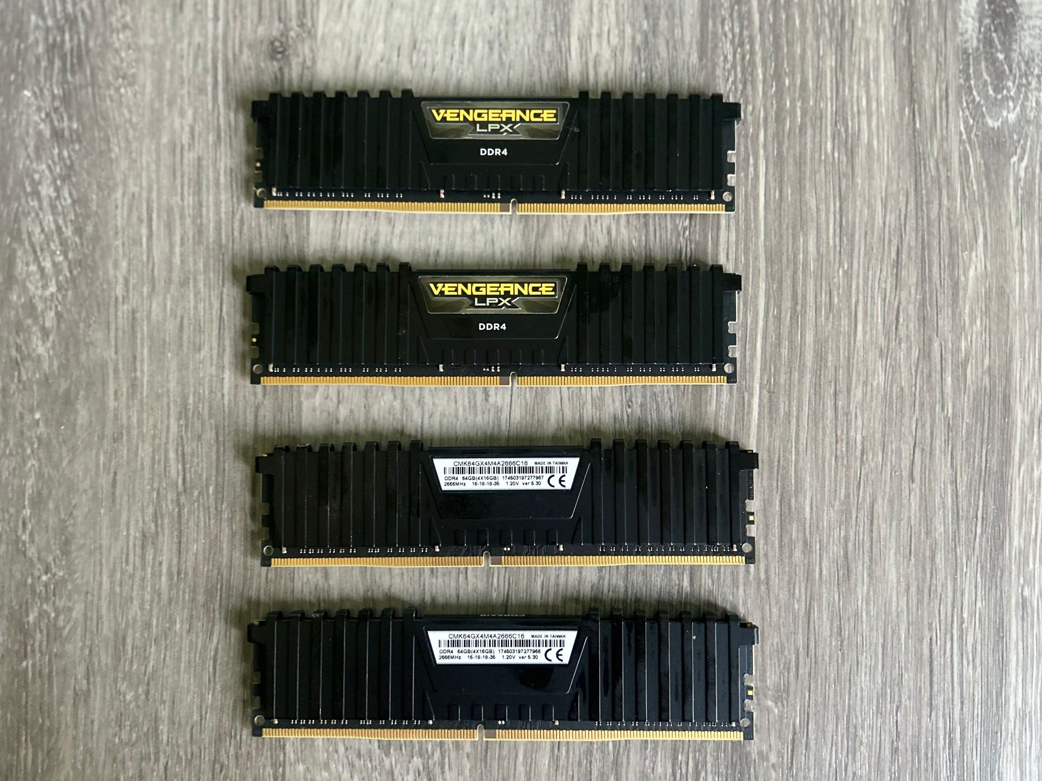 Corsair vengeance LPX 64gb (4x16) DDR4 ram