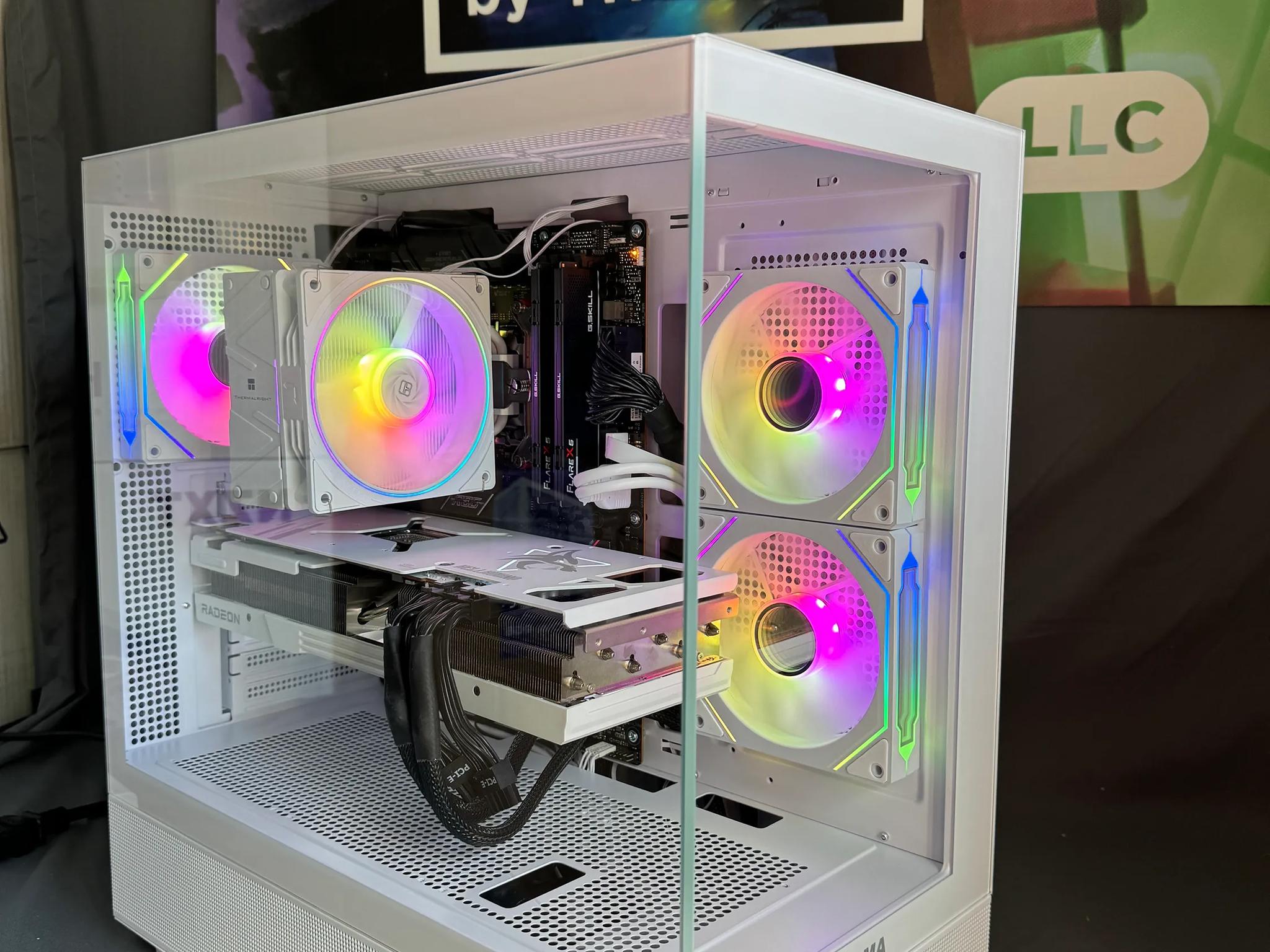 RTX 7900XTX Whiteout GAMING PC Ryzen 9 7900x