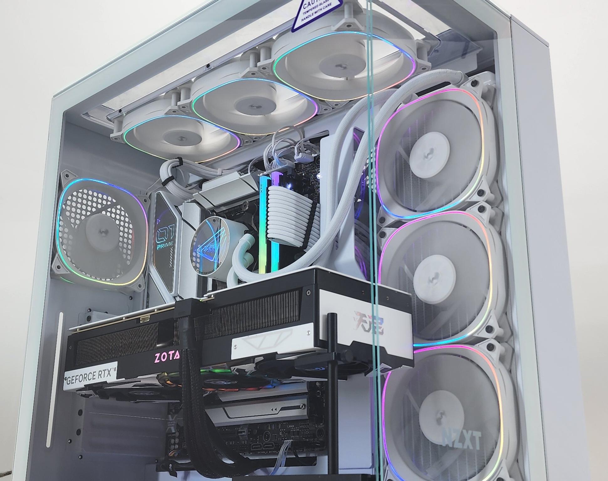 Gaming PC Ryzen 9 9900X 32GB RAM 2TB SSD RTX 5080 16GB Windows 11 Computer