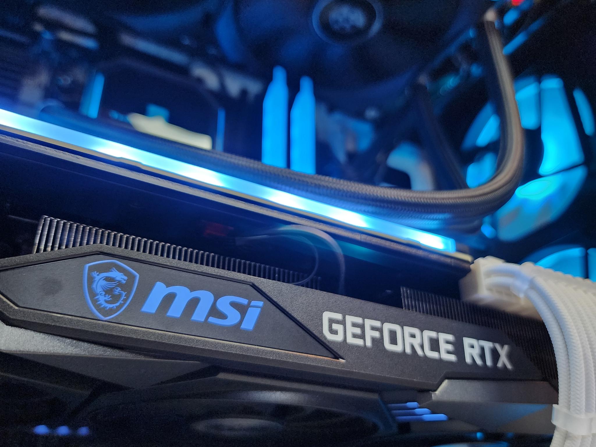💙🤍 RTX 3070 // Core i5 12400 // 16GB 3600MHz // 1TB NVMe Gen 3
