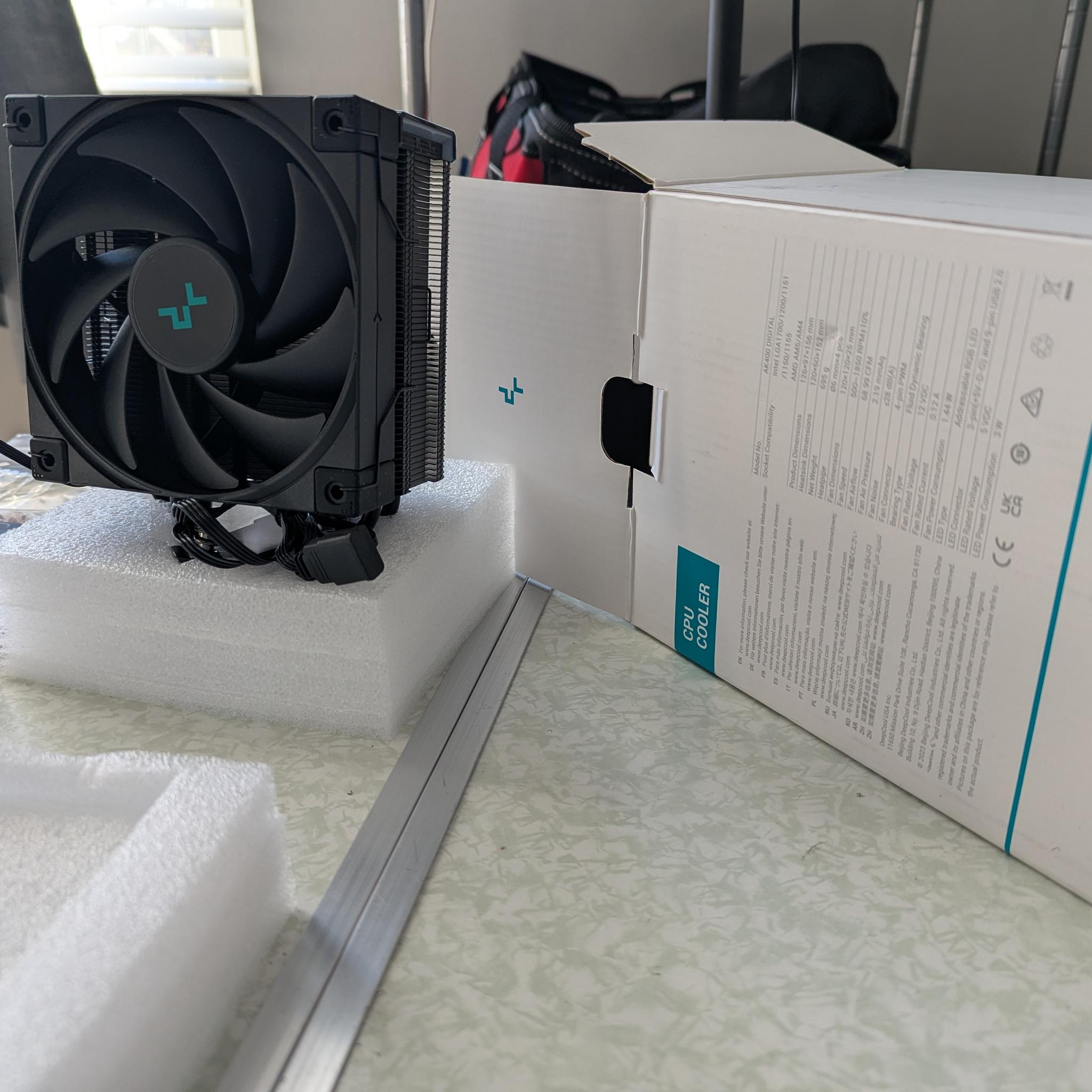 AK400 DIGITAL CPU Cooler