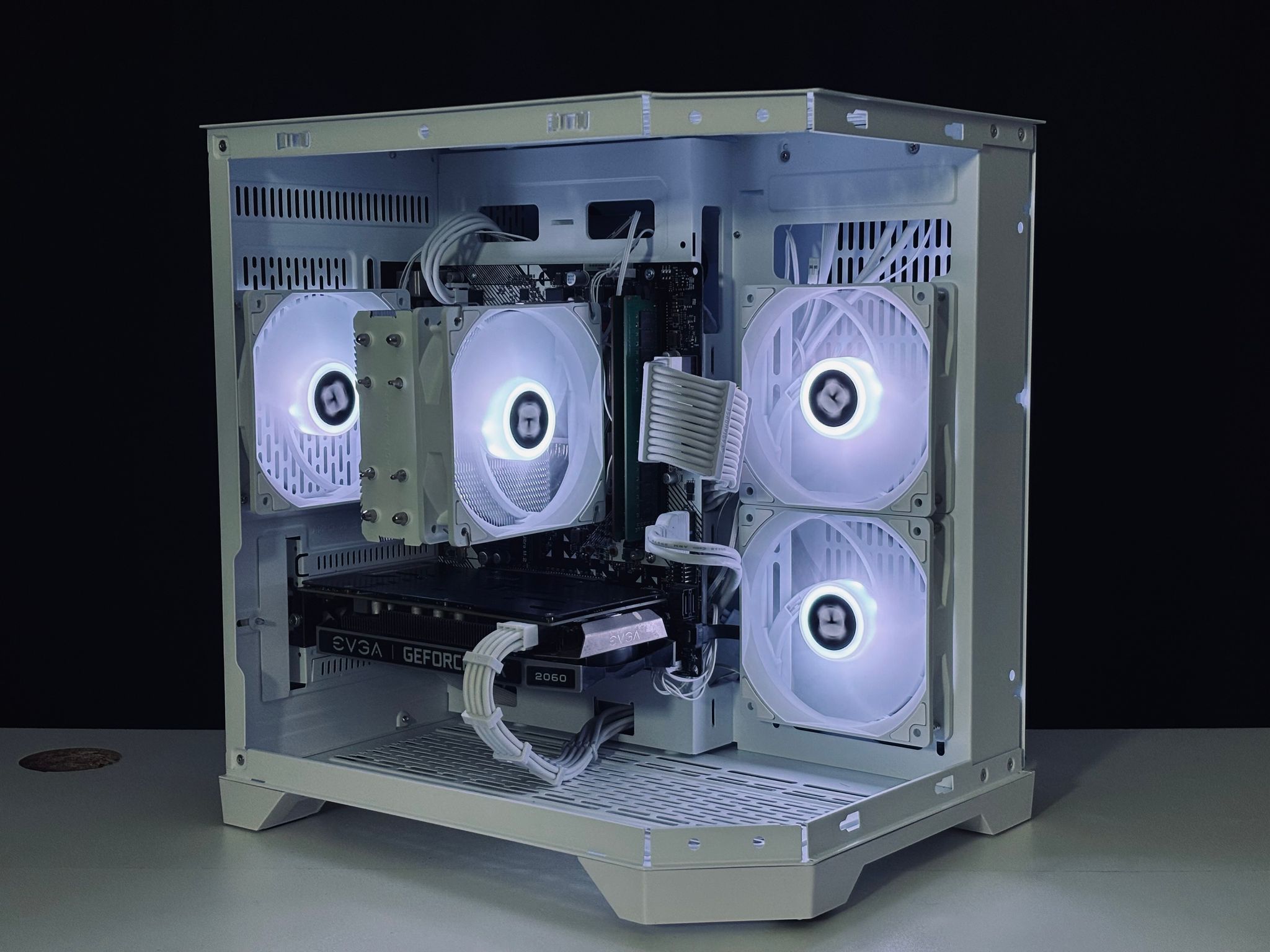 ☁️💥🤍 White Gaming PC - RTX 2060 / Ryzen 5 3600 / 16GB RAM / 512GB SSD / WIFI + BT 🤍💥☁️