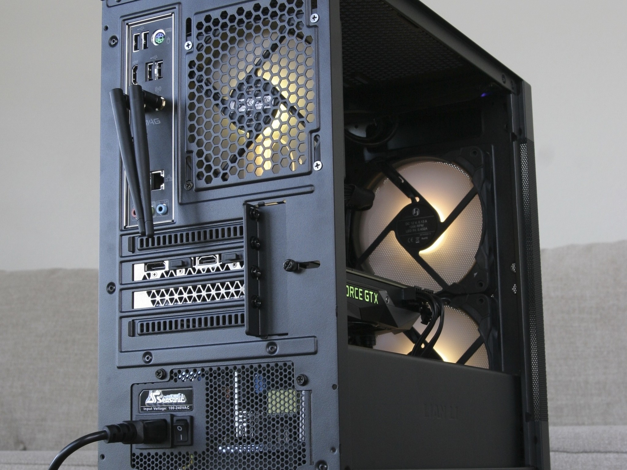 Gaming / Streaming PC - Nvidia GTX 1080 Ti - Ryzen 7 3700X - 16GB DDR4 - 1TB SSD NVME