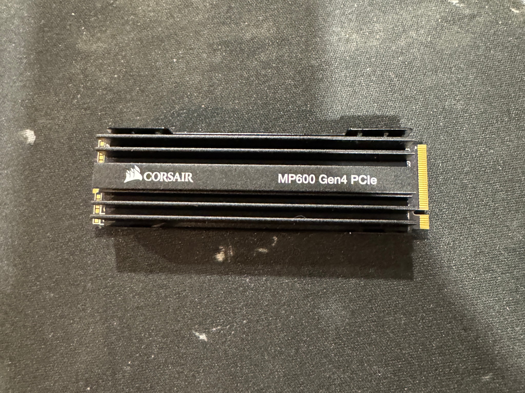 Corsair MP600 500 GB M.2-2280 PCIe 4.0 X4 NVME Solid State Drive