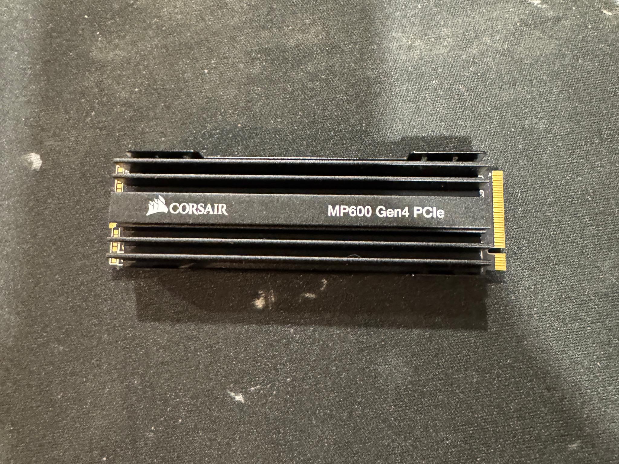 Corsair MP600 500 GB M.2-2280 PCIe 4.0 X4 NVME Solid State Drive