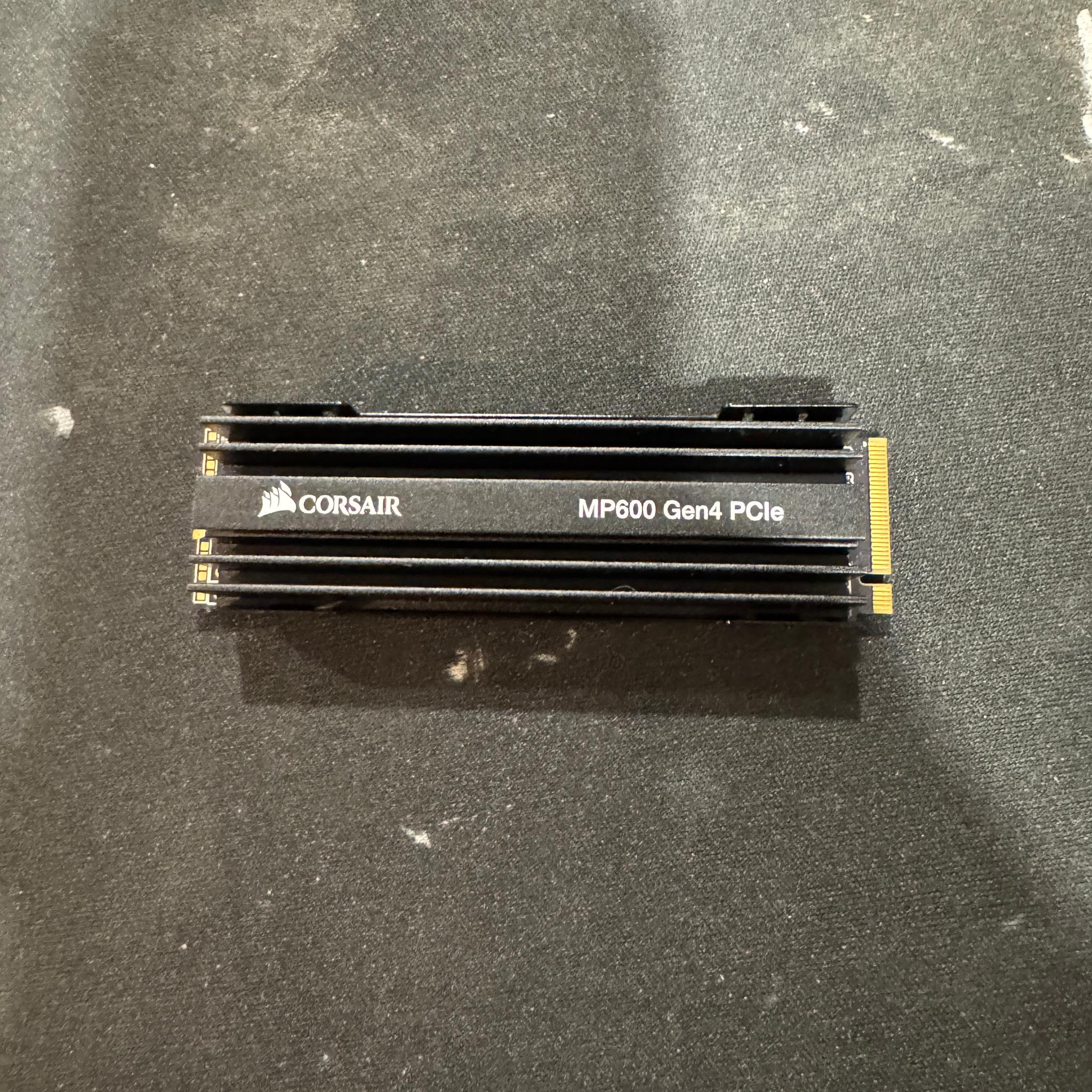 Corsair MP600 500 GB M.2-2280 PCIe 4.0 X4 NVME Solid State Drive