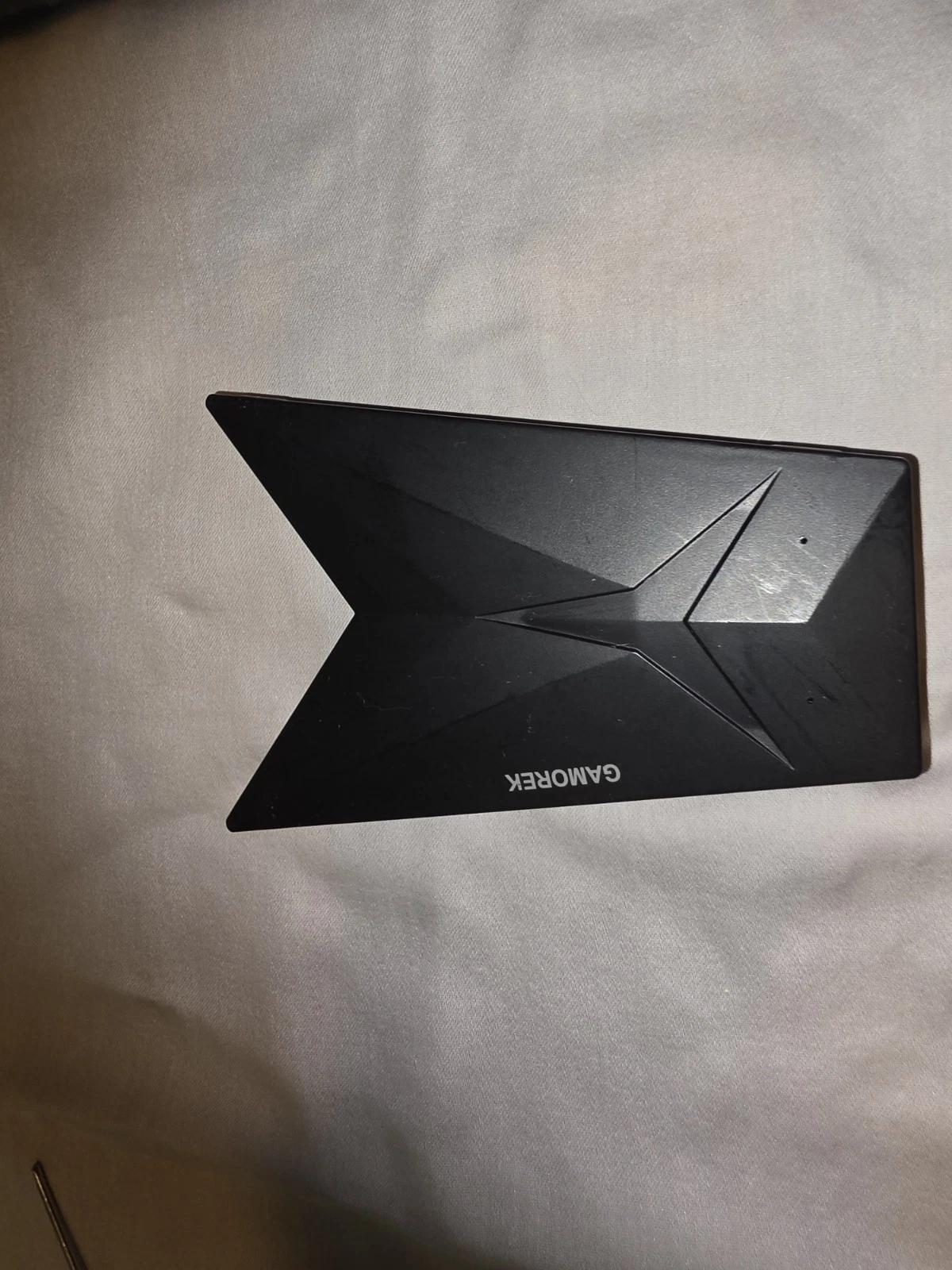 Lenovo Legion Go 8.8" AMD Ryzen Z1 Extreme 16GB 1TB SSD w/ Docking Station