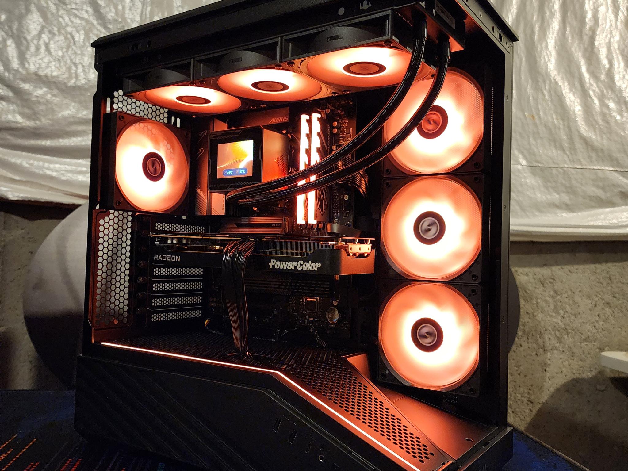 RX 9070 XT / Ryzen 9 9900X / 32GB DDR5 RAM / 1TB NVMe