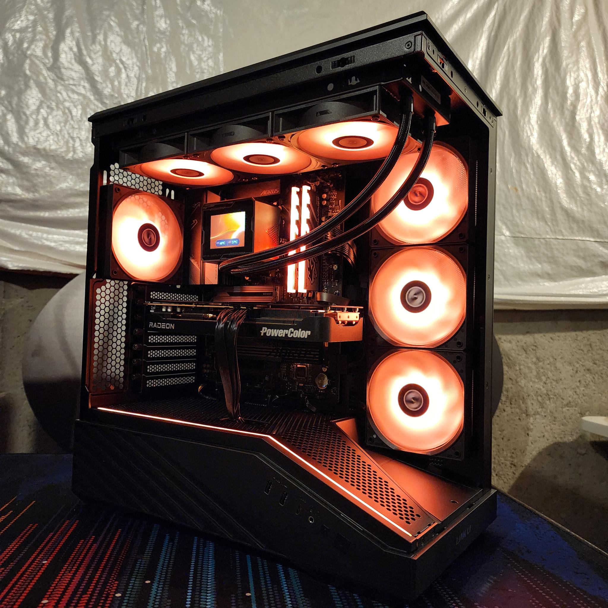RX 9070 XT / Ryzen 9 9900X / 32GB DDR5 RAM / 1TB NVMe
