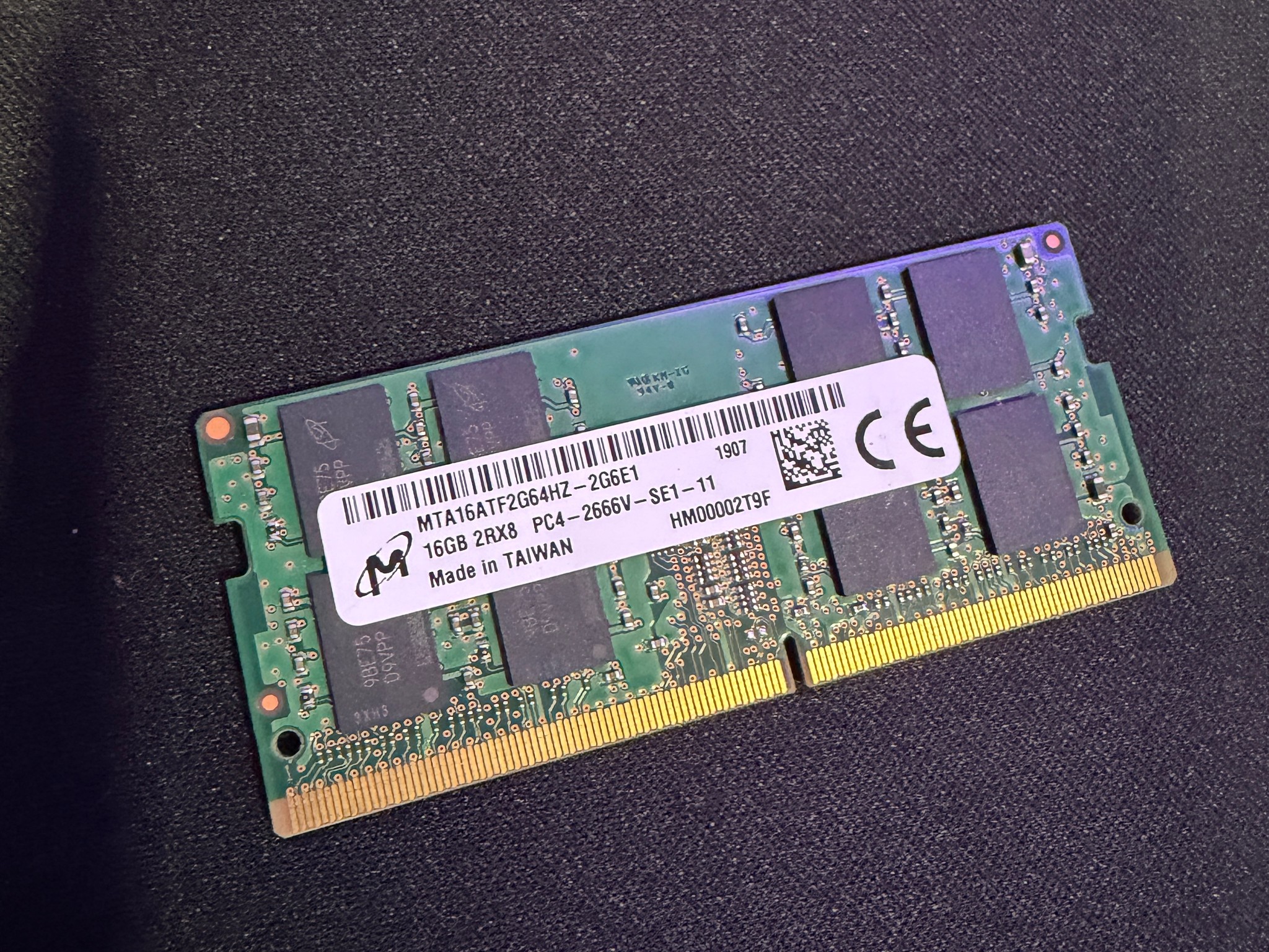 Micron 16Gb 2Rx8 2666v So-Dimm memory