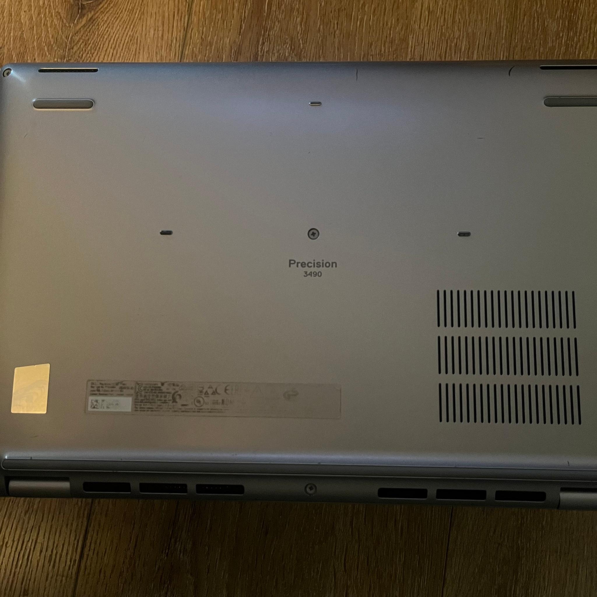 Dell Precision 3490 Intel Core Ultra 7 165H vPro Barebones No Ram/SSD