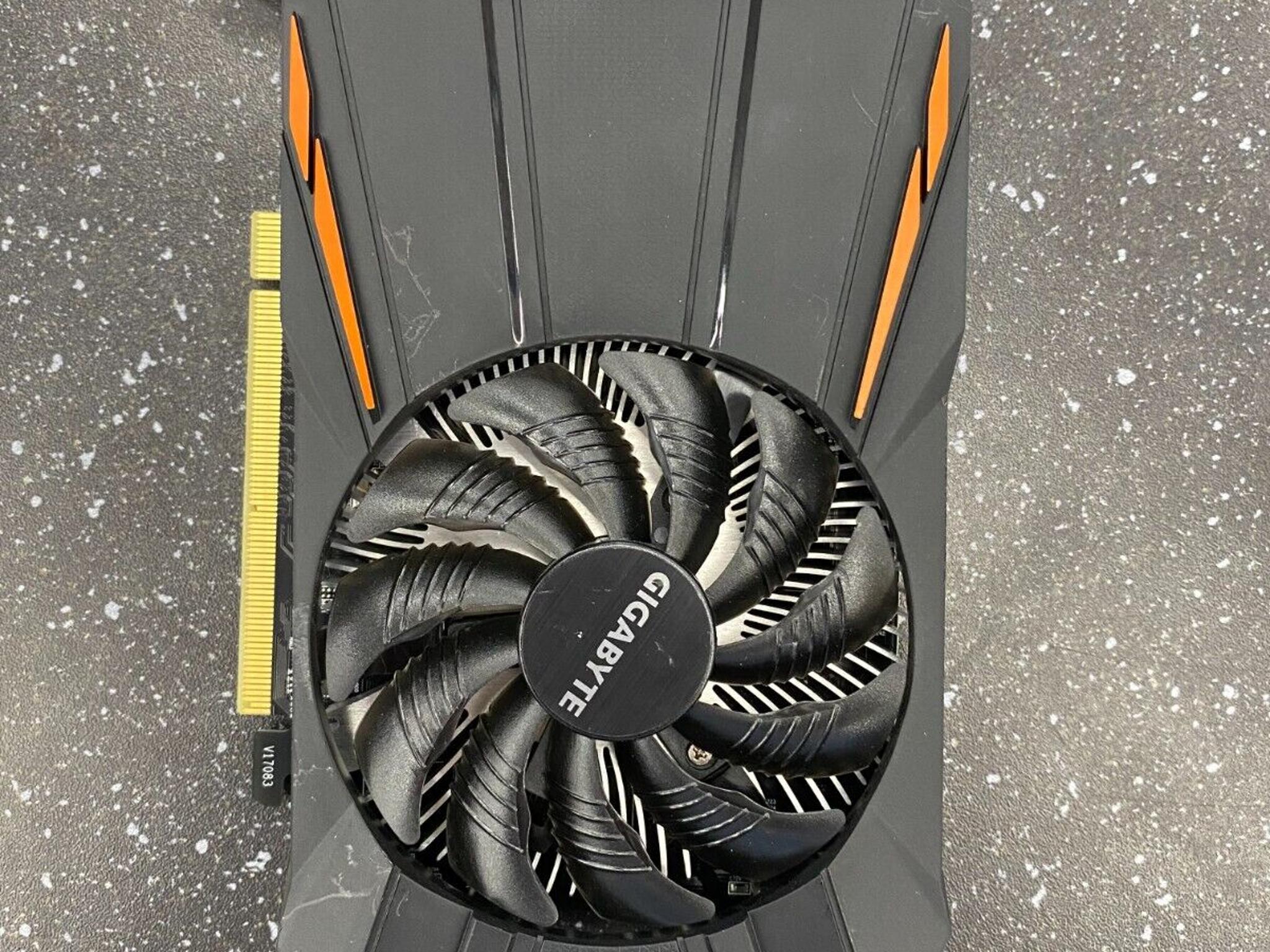 Gigabyte Radeon RX 550 2GB GDDR5 Graphics Card - DisplayPort, DVI, HDMI