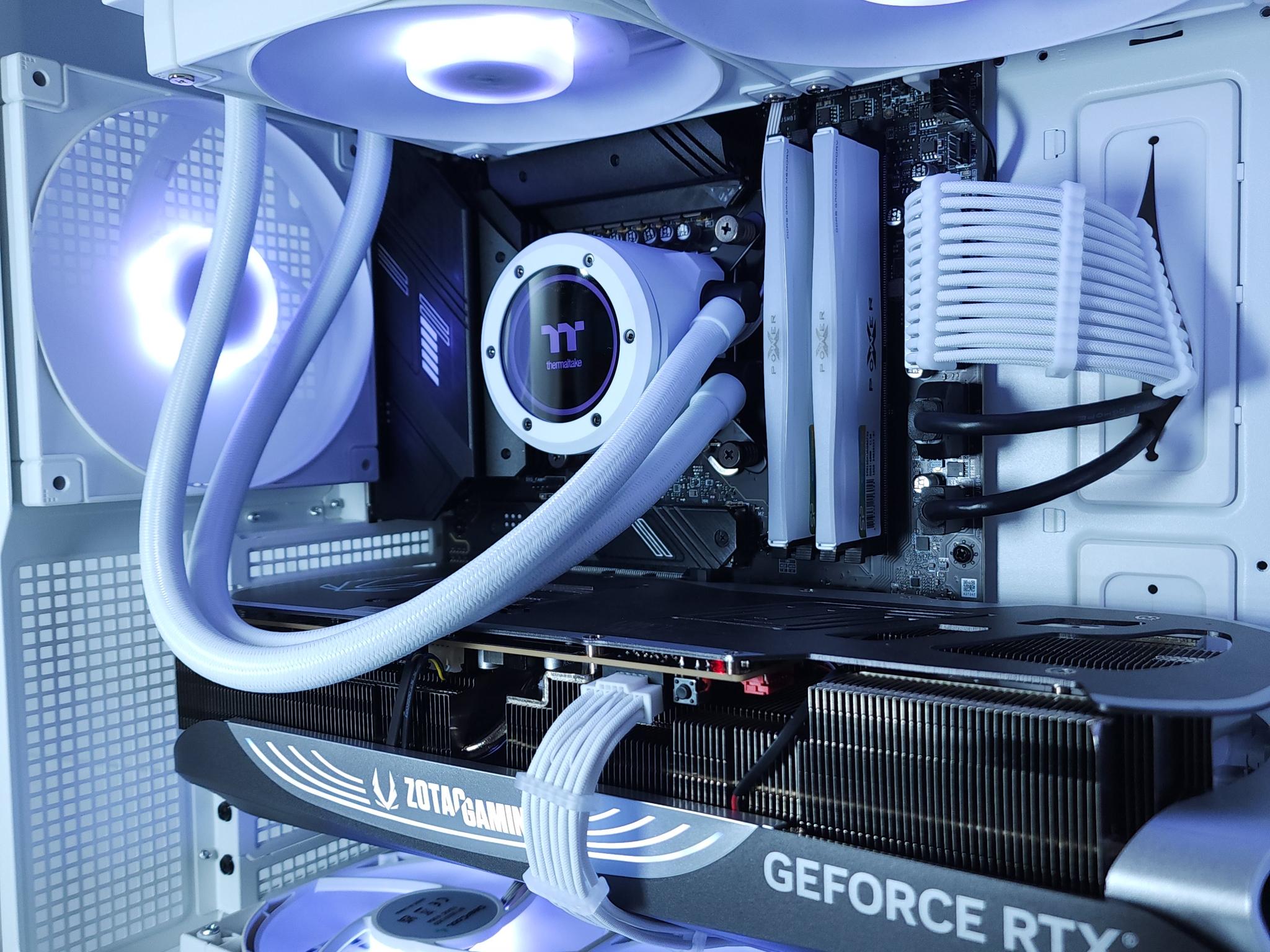 🤍RTX 4080●Core i7 12700KF●1440p/4K Gaming Computer