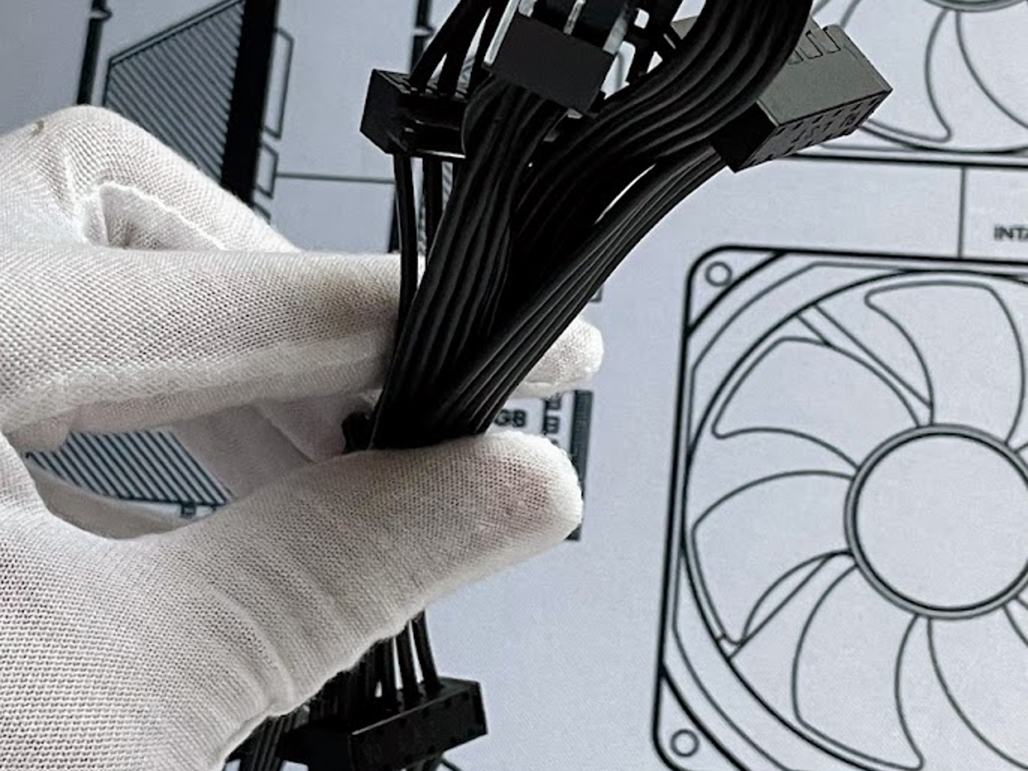 Corsair CX750M - 750 Watt 80 PLUS Bronze Certified Semi-Modular ATX PSU w/ All Original Cables