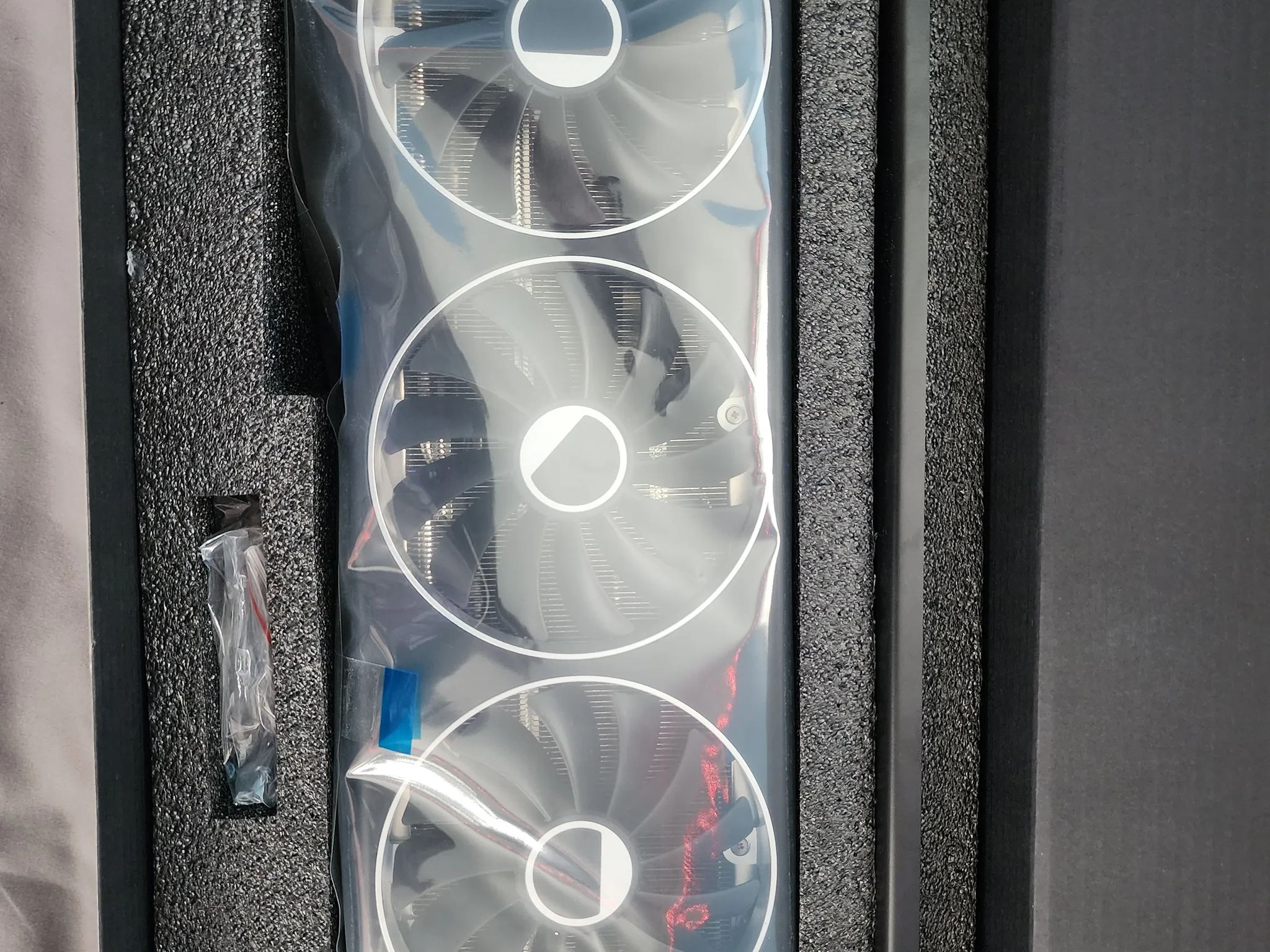 RX 7900XTX XFX merc 310 Black