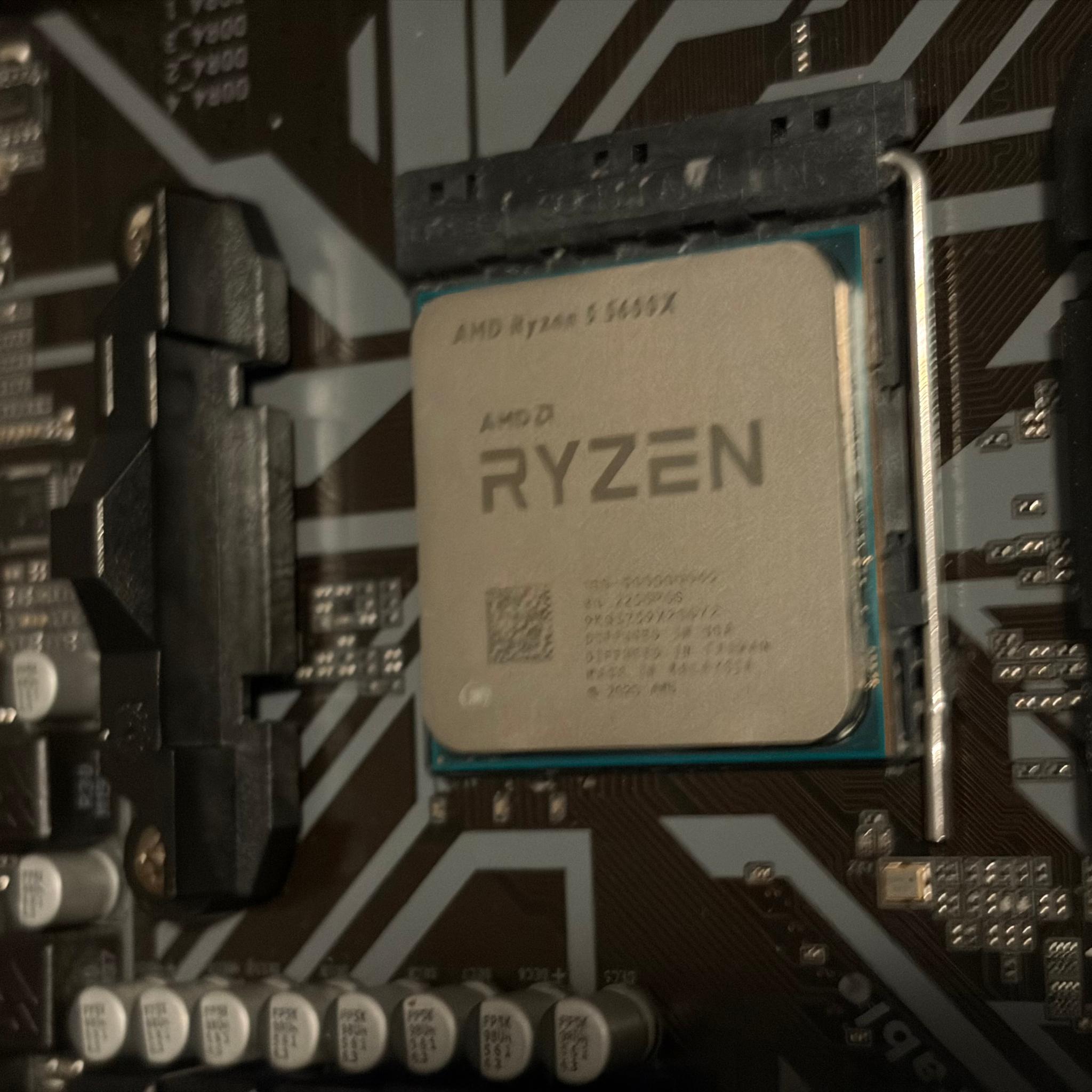 READ DESCRIPTION | RYZEN 5 5600X | Gigabyte B450M DS3H Wi-fi